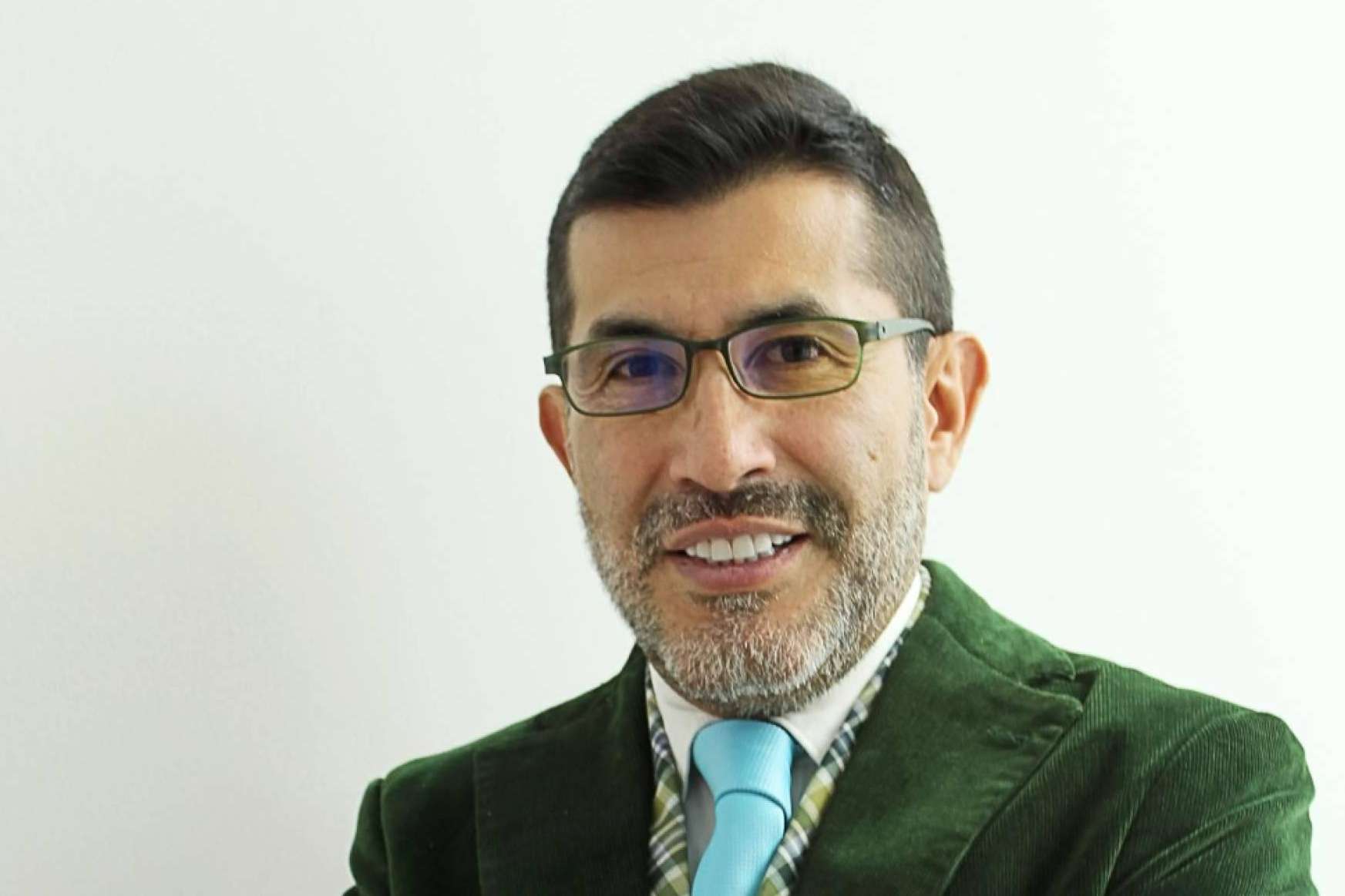 Dr. Gabriel Cubillos, cirujano especialista en tratamientos para la obesidad