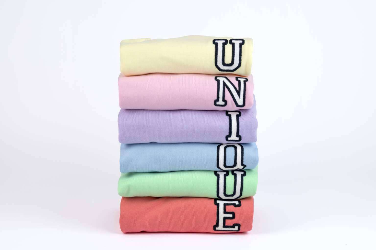 Las sudaderas unisex con letras personalizadas de Anitials