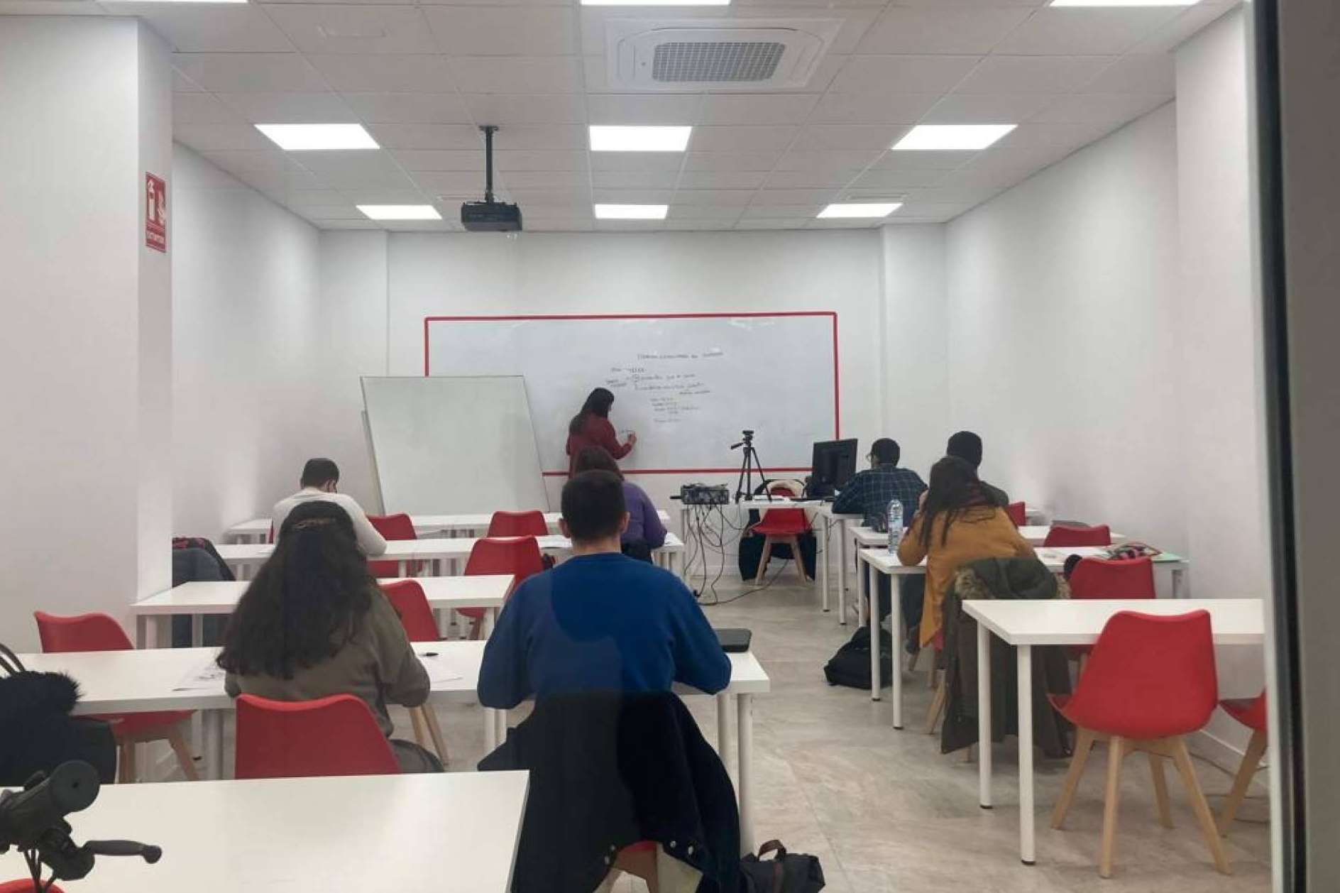 La Academia Atri prepara para aprobar las oposiciones a los cuerpos de Hacienda