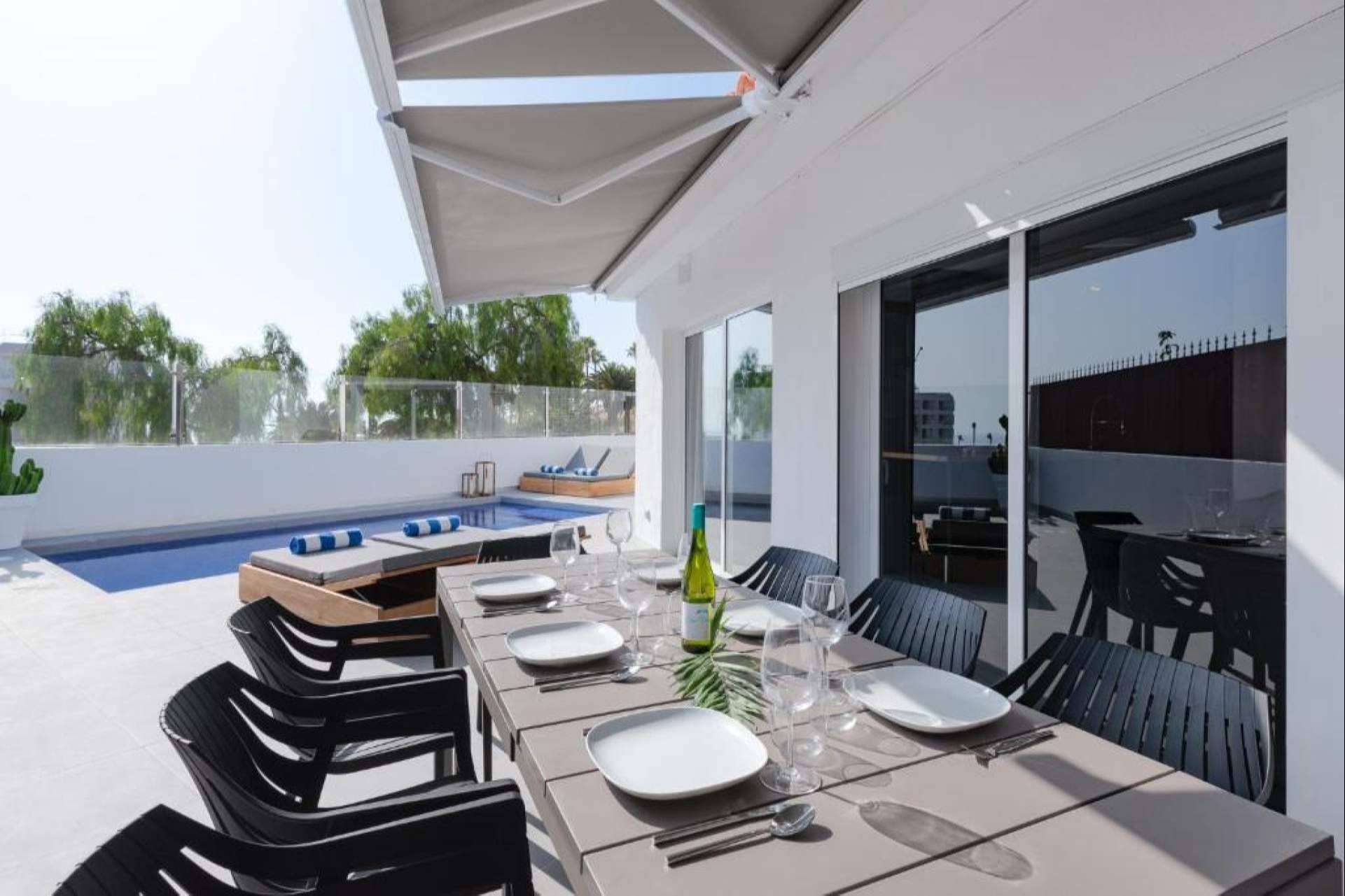 Canarias.com ofrece villas de lujo y servicios exclusivos para unas vacaciones inolvidables en Tenerife