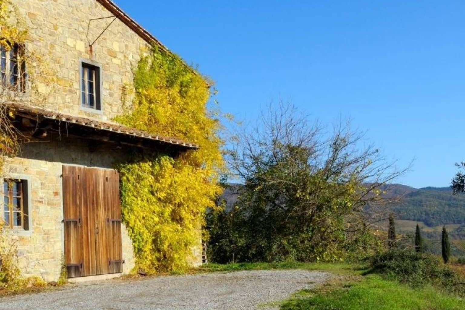 El catálogo de masías en venta de Alemany Real Estate