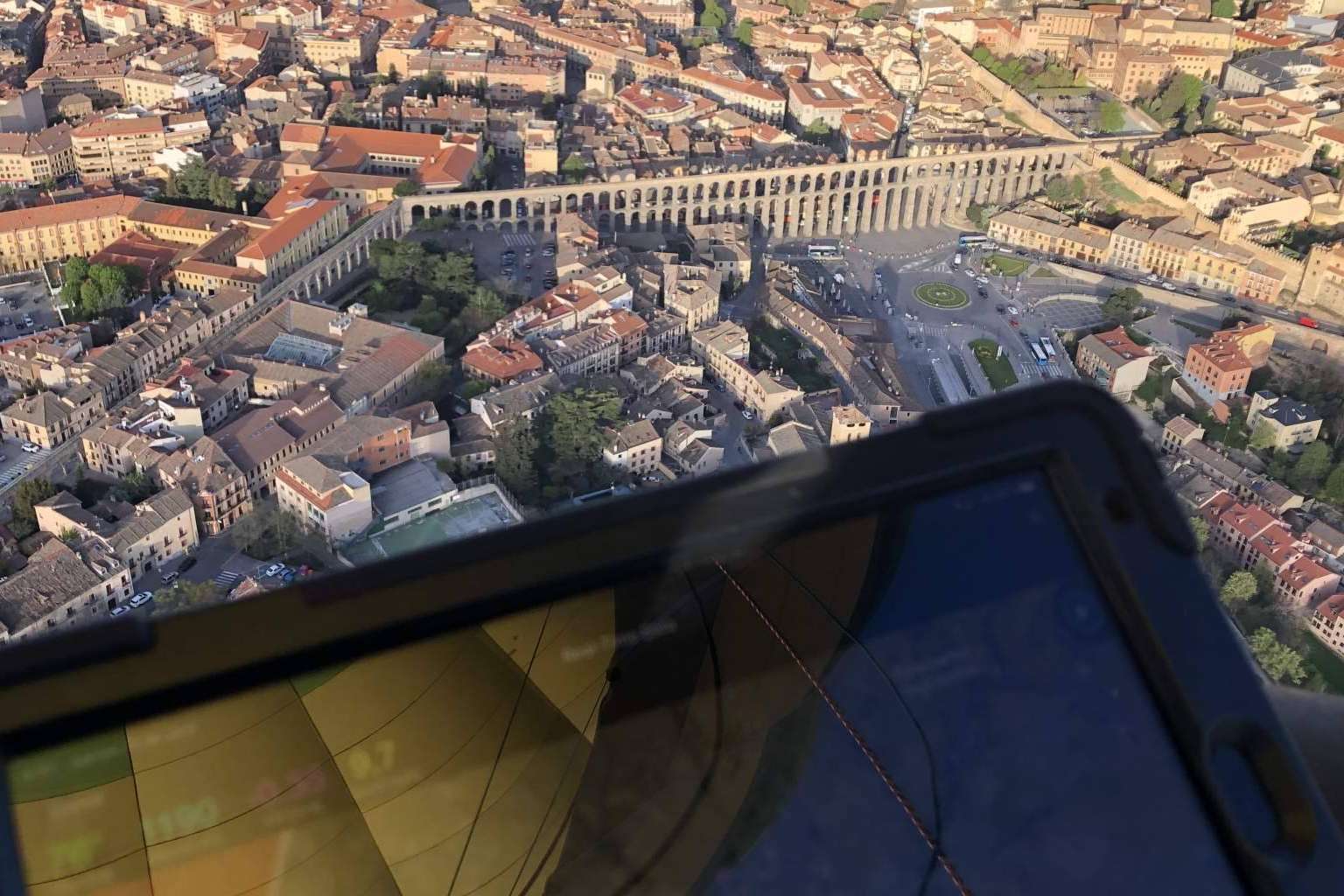 Paseo en globo aerostático en Segovia con la empresa EoloFly