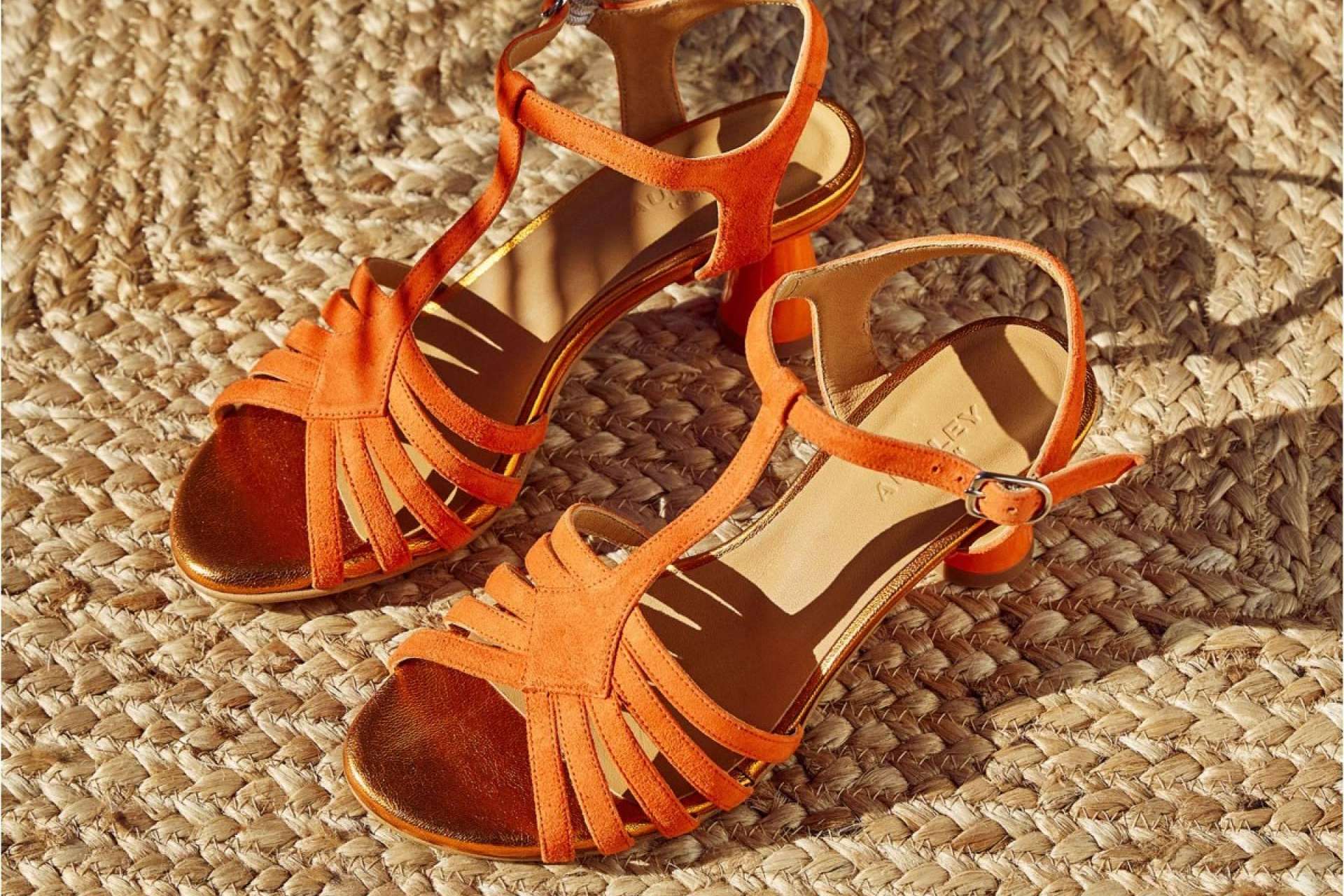 Sandalias planas para un verano lleno de estilo y comodidad