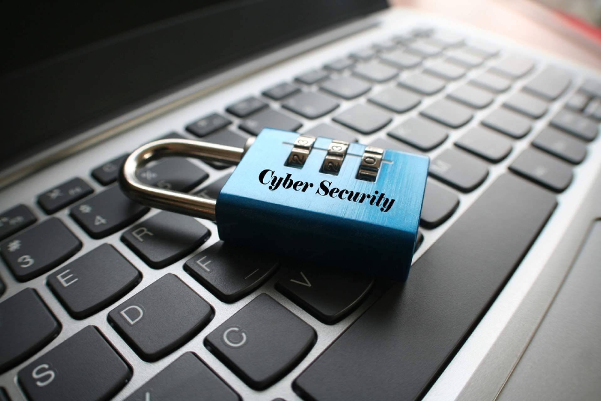 ¿Cómo proteger la cuenta de Facebook de los hackers?