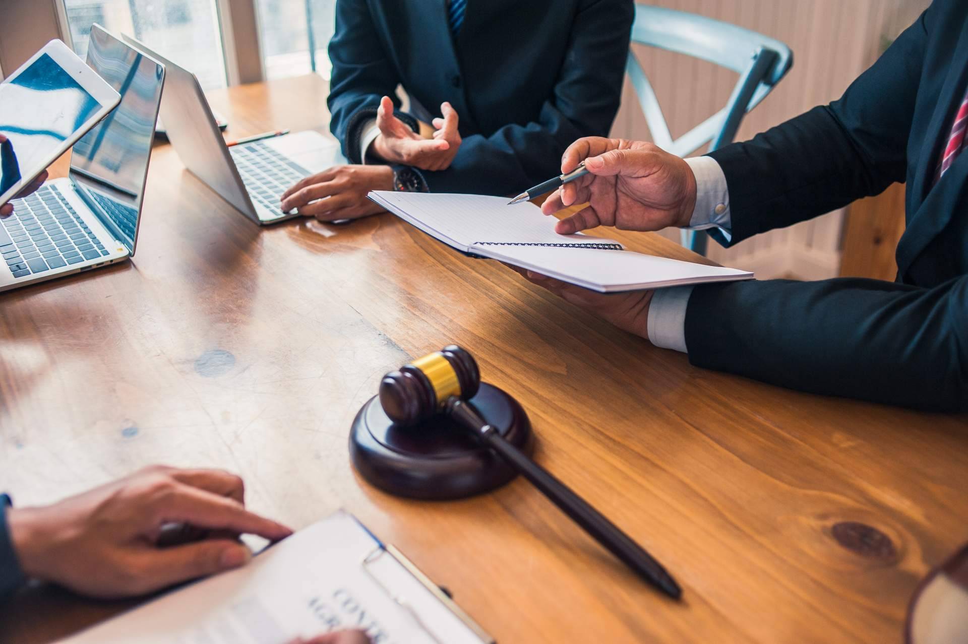 López Morueco Abogados señala los derechos de los herederos forzosos en España