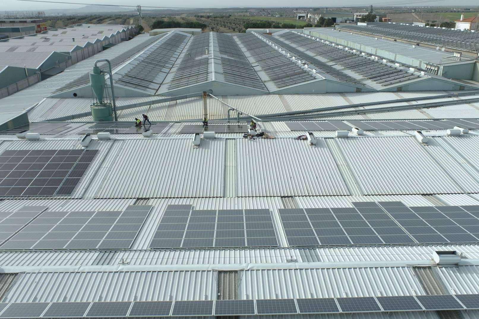 La compañía toledana Top Form apuesta por el autoconsumo de la mano de E4e Soluciones