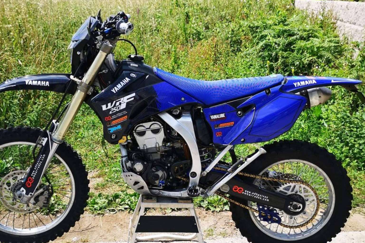 Obtener fundas de asiento de moto personalizadas con JM-FUNDAS