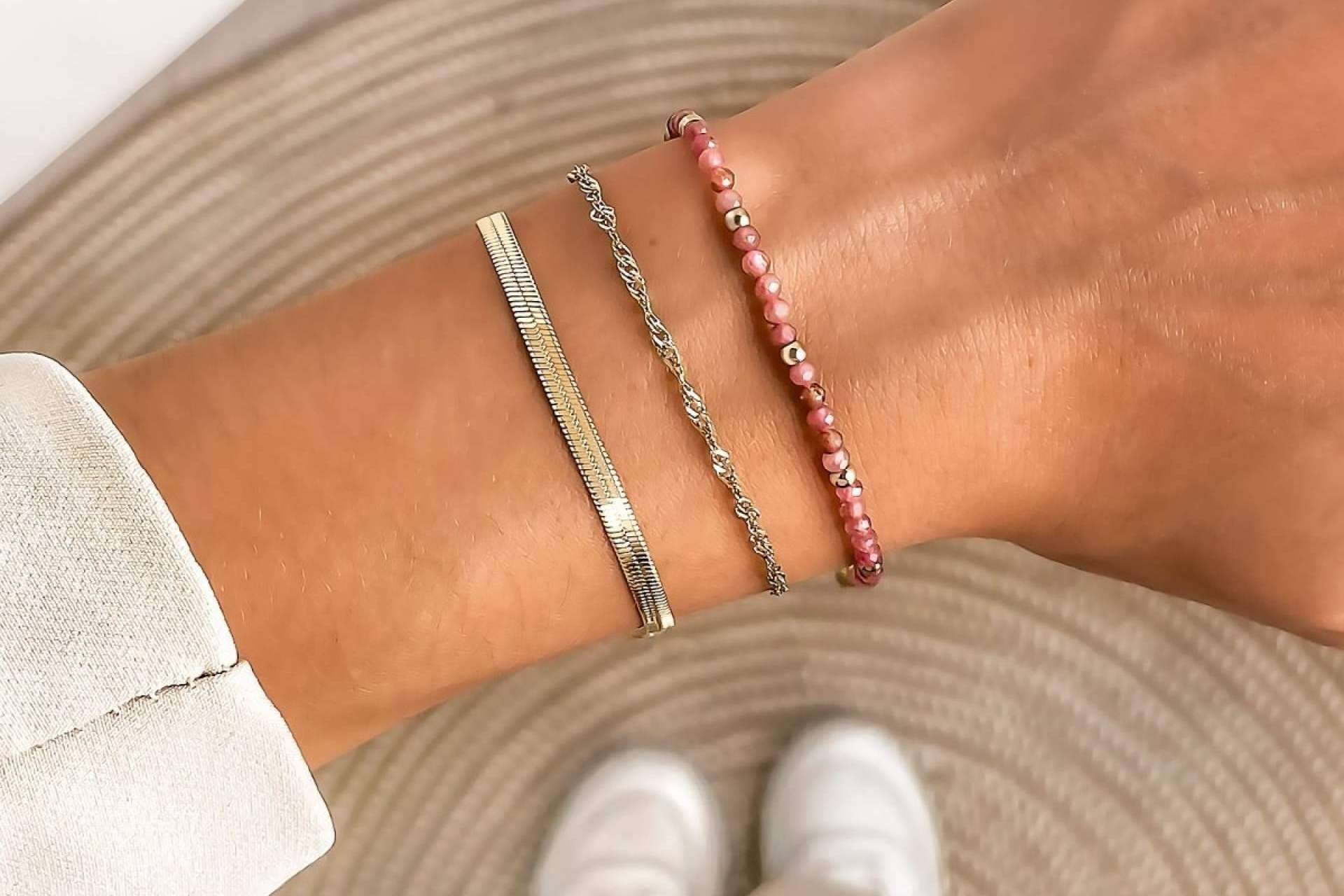 Joyas artesanales cuidadas al detalle, disponibles en Le Petite Marie