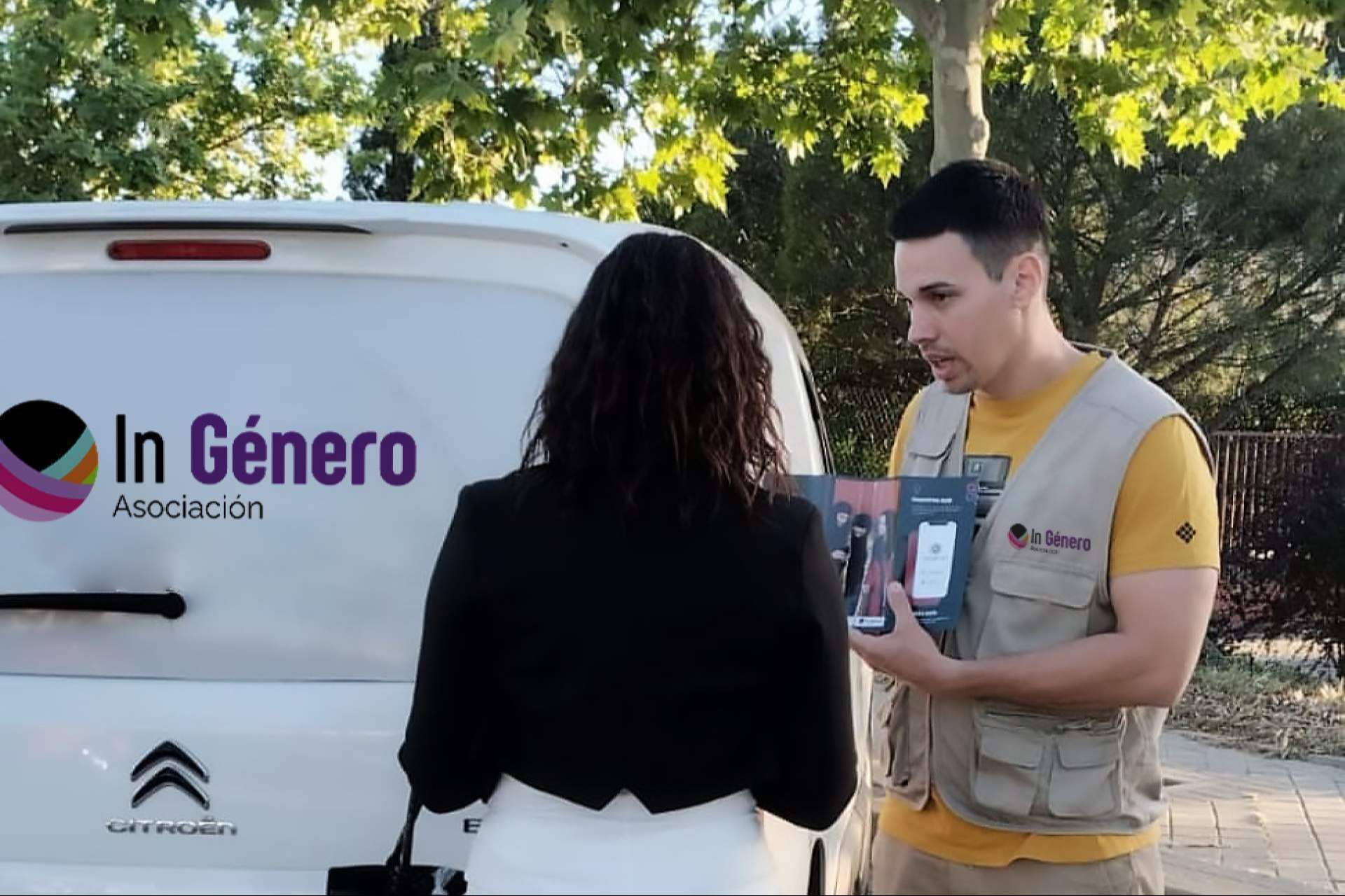 Nosotras es una aplicación que utiliza la tecnología para la igualdad y que defiende los derechos de las personas que ejercen prostitución