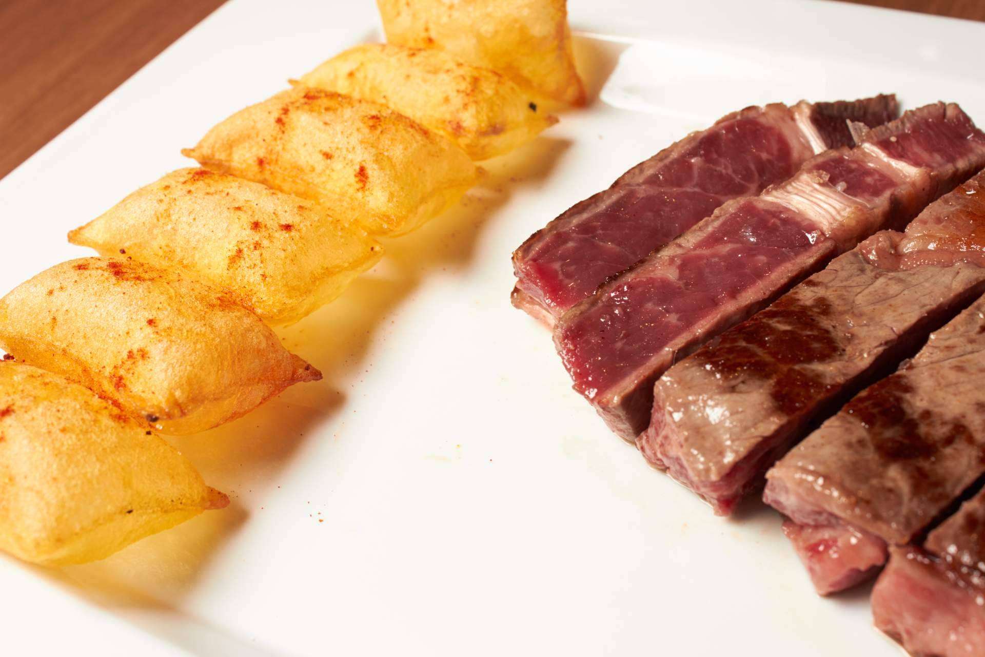 Uno de los mejores restaurantes de cocina internacional de Madrid, Los Montes de Galicia