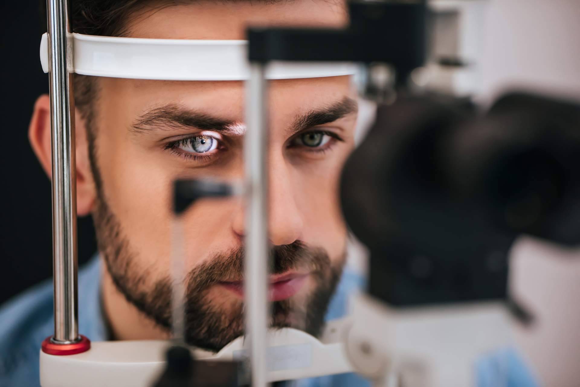 Corregir la miopía con Fentolasik ofrece mejor visión que otras técnicas habituales en España, como Lasik y PRK, según confirman recientes evidencias científicas