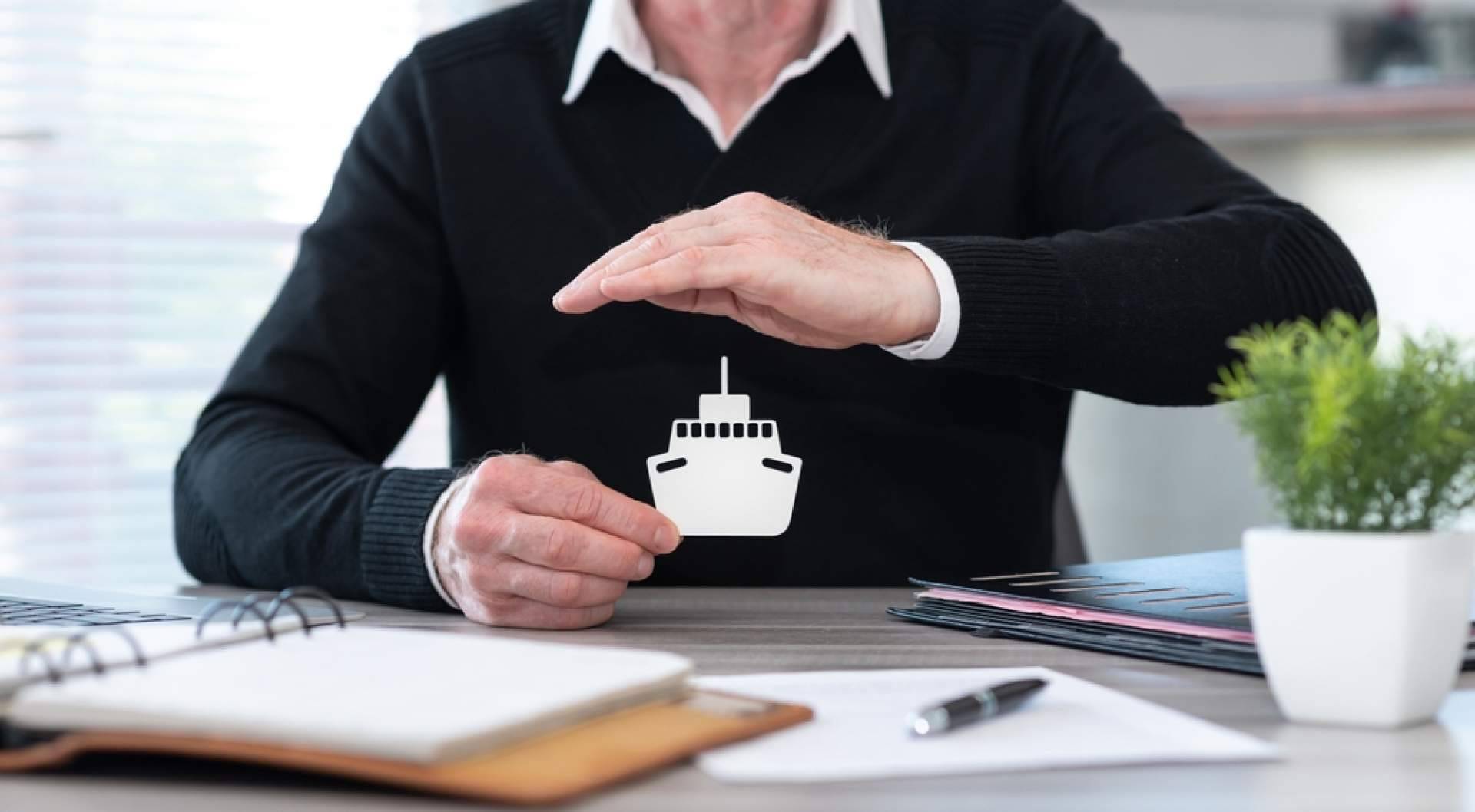 Especialistas en seguros para yates en elsegurodemibarco.com