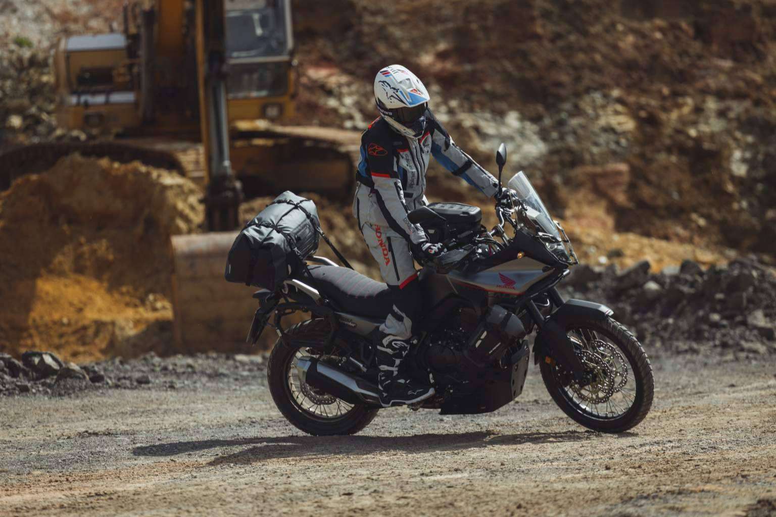 SW-MOTECH cuenta con todos los accesorios necesarios para una aventura en moto