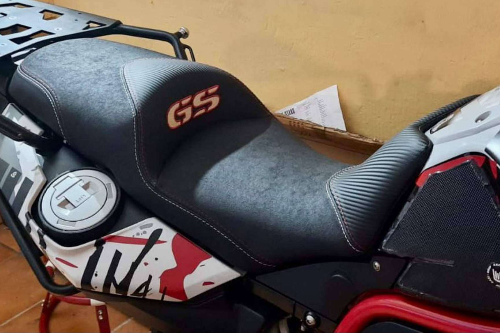 ¿Dónde encontrar asientos de moto confort? JM-Fundas