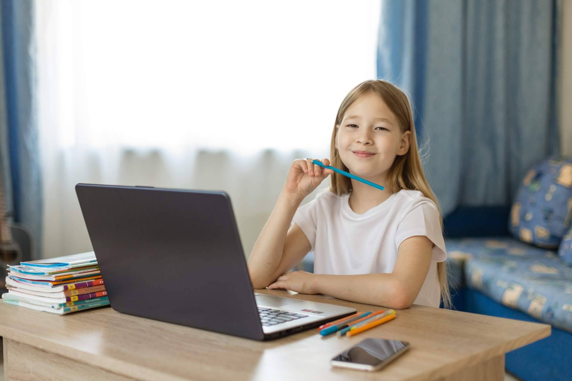 La importancia de una buena educación en casa, según el Sistema Educativo LAM