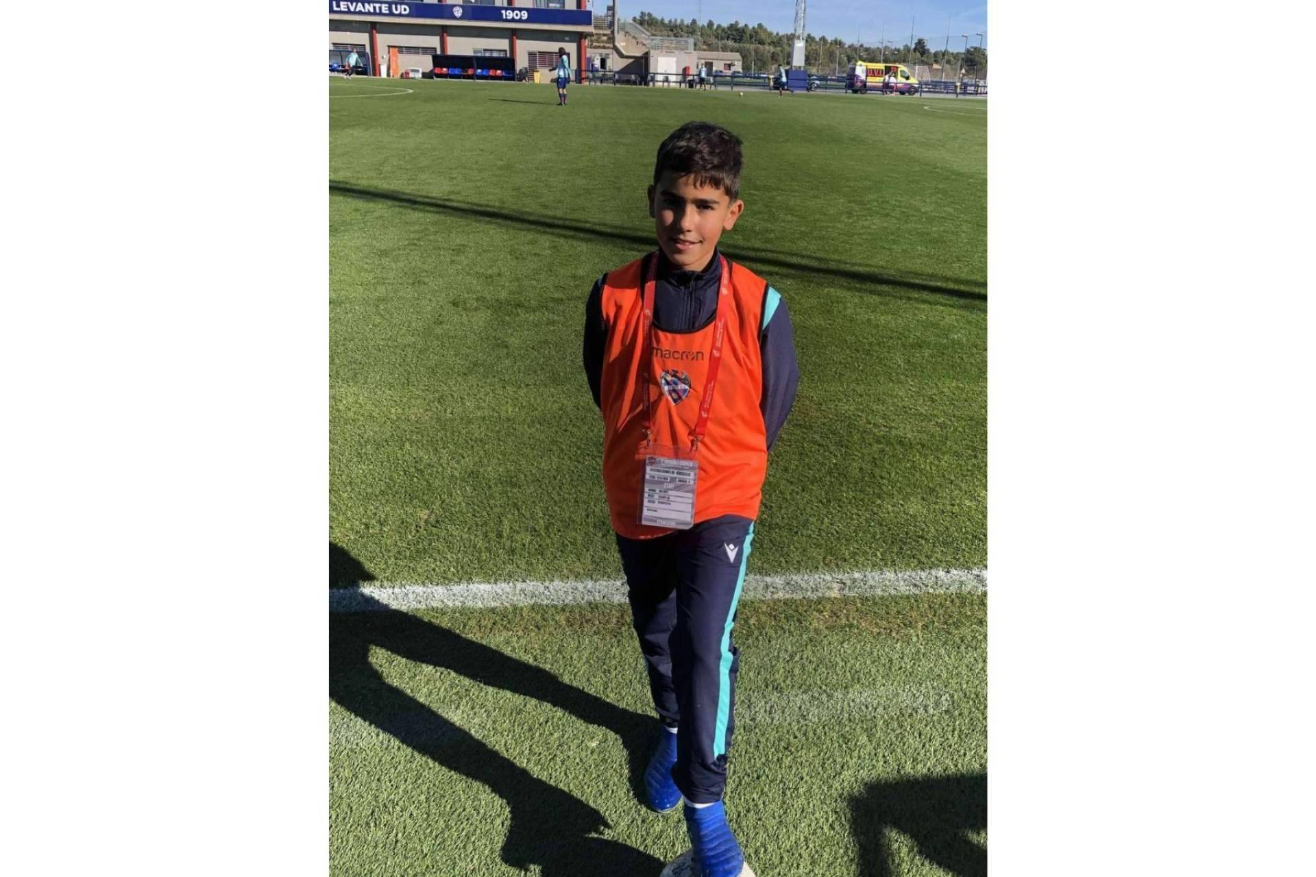 El futbolista de 14 años, Roi Lopez 10