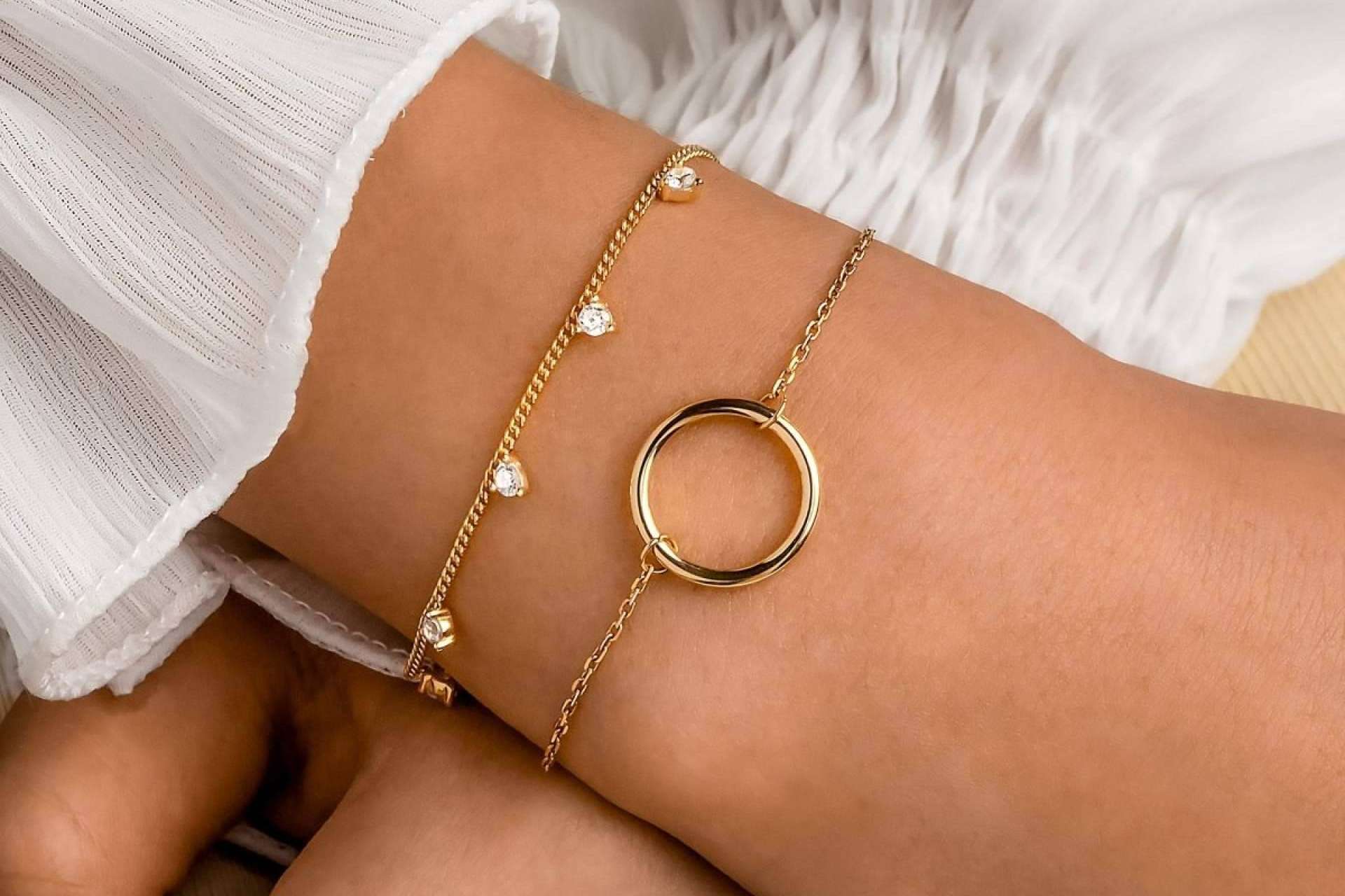 ¿Dónde encontrar pulseras hermanas bañadas en oro? Le Petite Marie