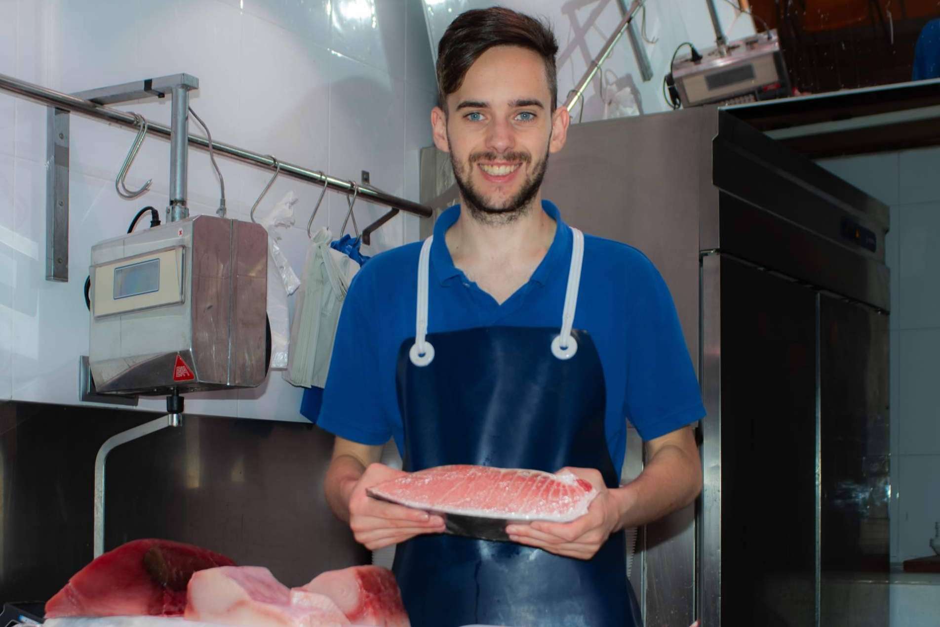 La pescadería tradicional entra en el mercado online para llevar el pescado fresco a casa