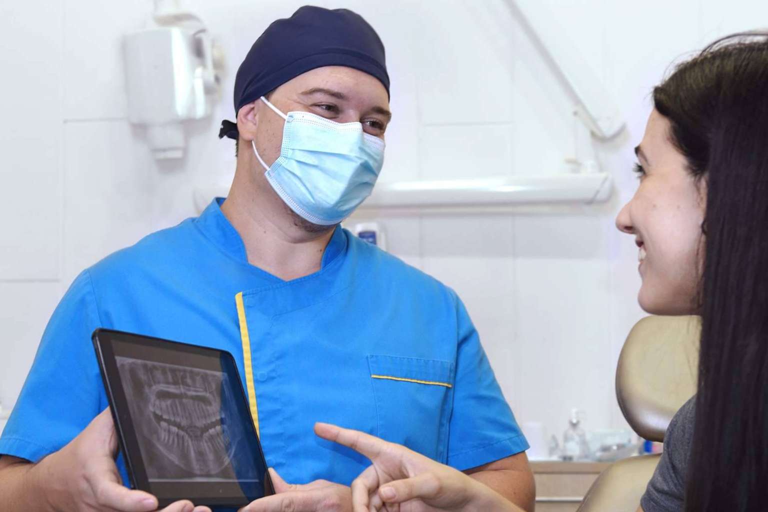 Uno de los centros de referencia de la zona, la Clínica Dental Arai