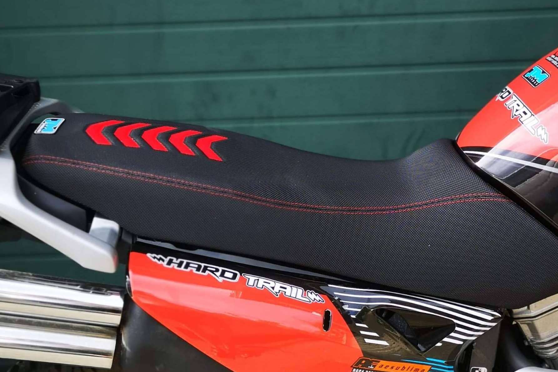 Para moto JM Fundas ofrece comercialización de fundas de asiento