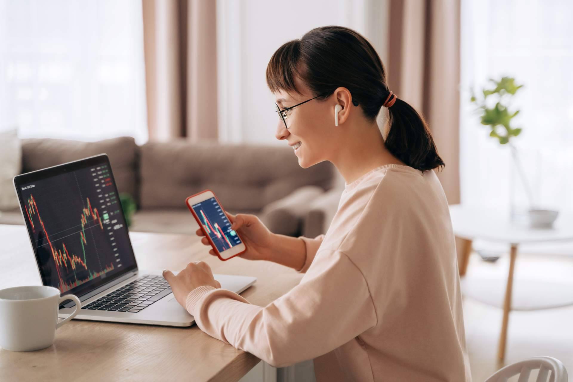 Mejorar las estrategias de trading y la gestión de riesgos con los consejos y técnicas de Tradingero