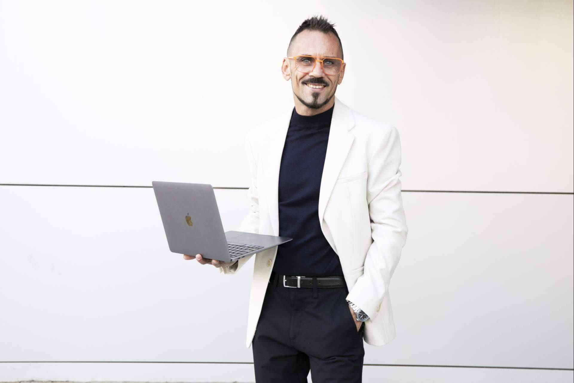 Luis Muñoz y la autoedición de vanguardia