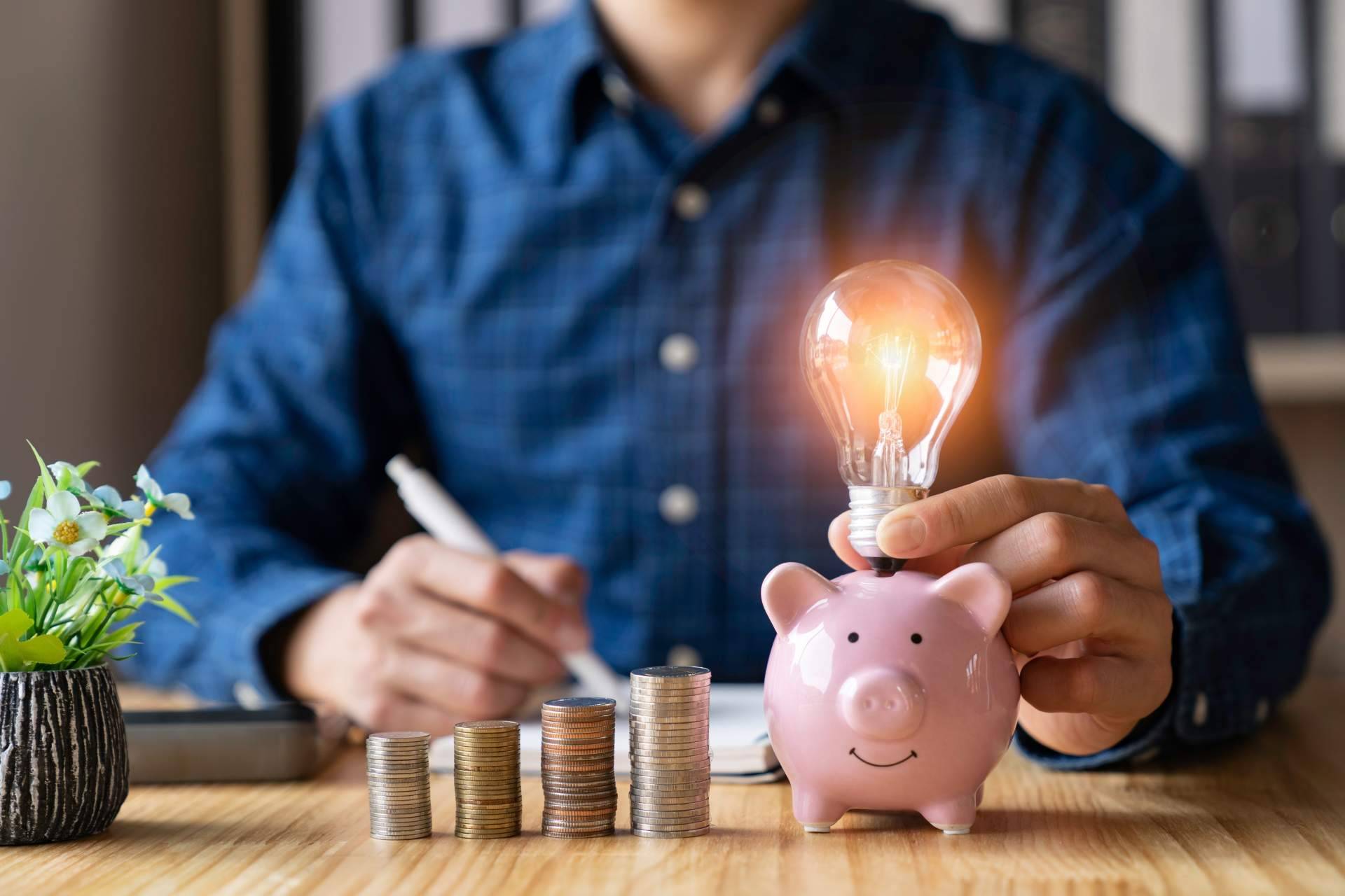 Asesoramiento energético gratuito directo en factura, de la mano de los profesionales de AhorraentuLuz