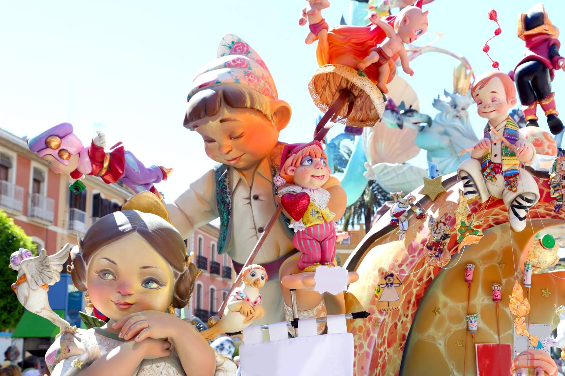 Hoy Valencia presenta los principales planes para las Fallas de Valencia 2024