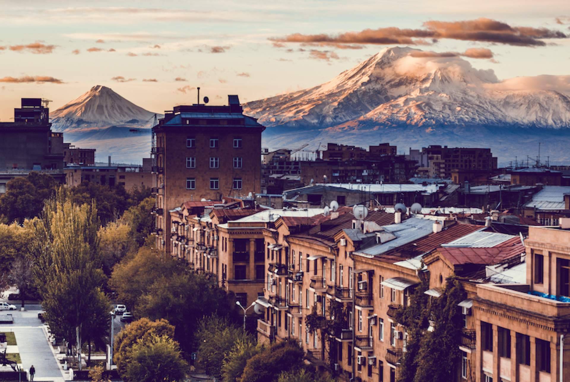 Viajar a Armenia con Amistad Tours