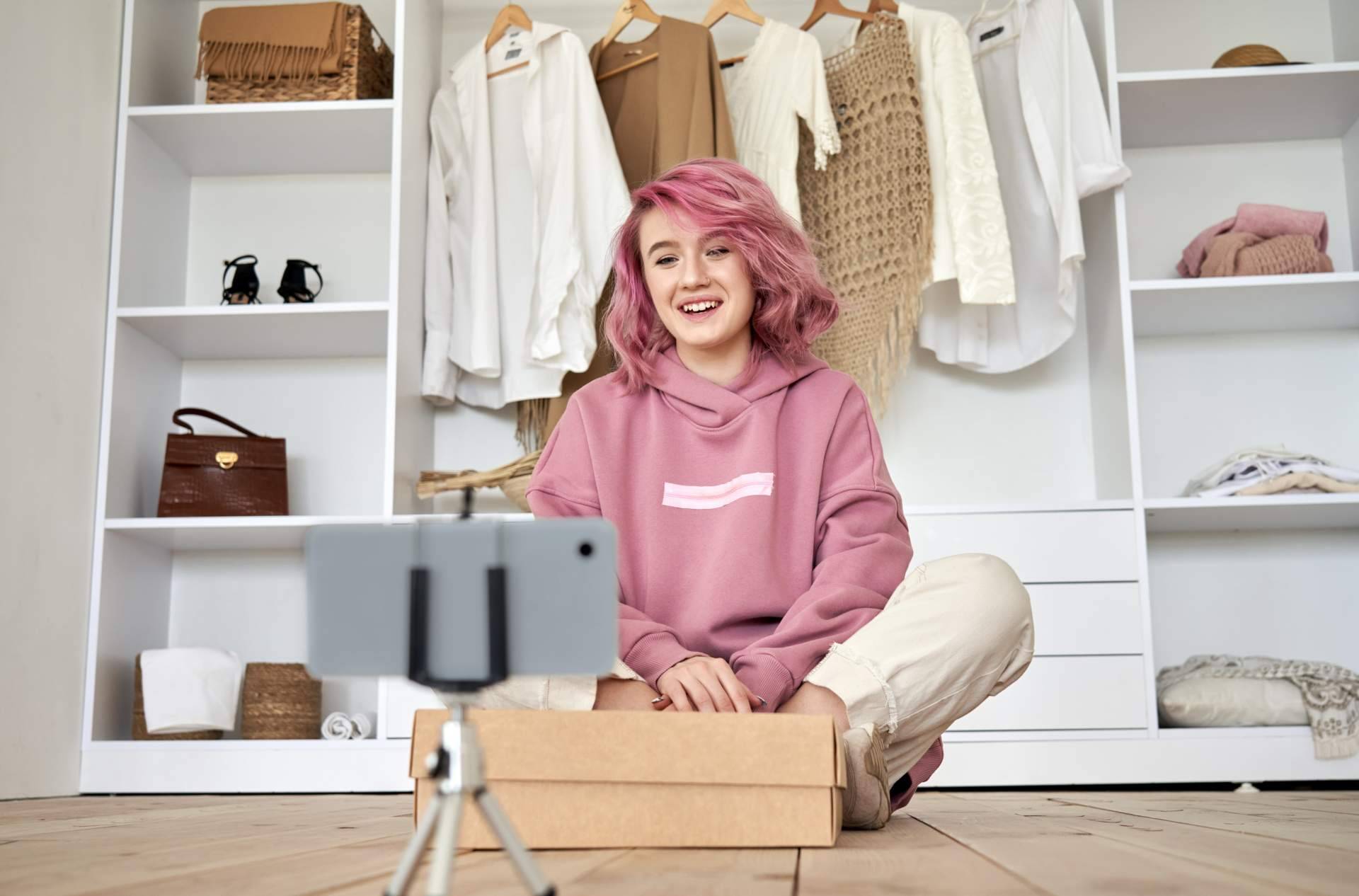 ¿Cuáles son las ventajas de promocionar un negocio con microinfluencers en 2024?, de la mano de Brandarmies España