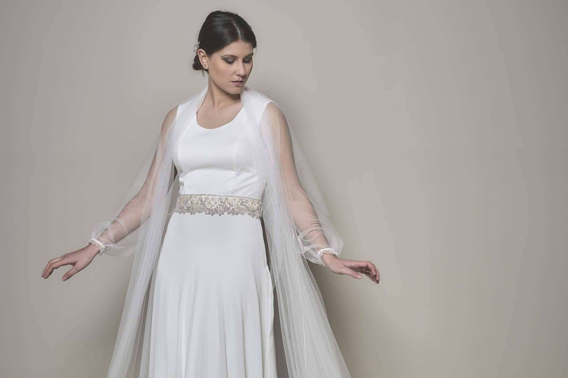 Vestidos de novia especiales en el atelier de Francesca Marlop