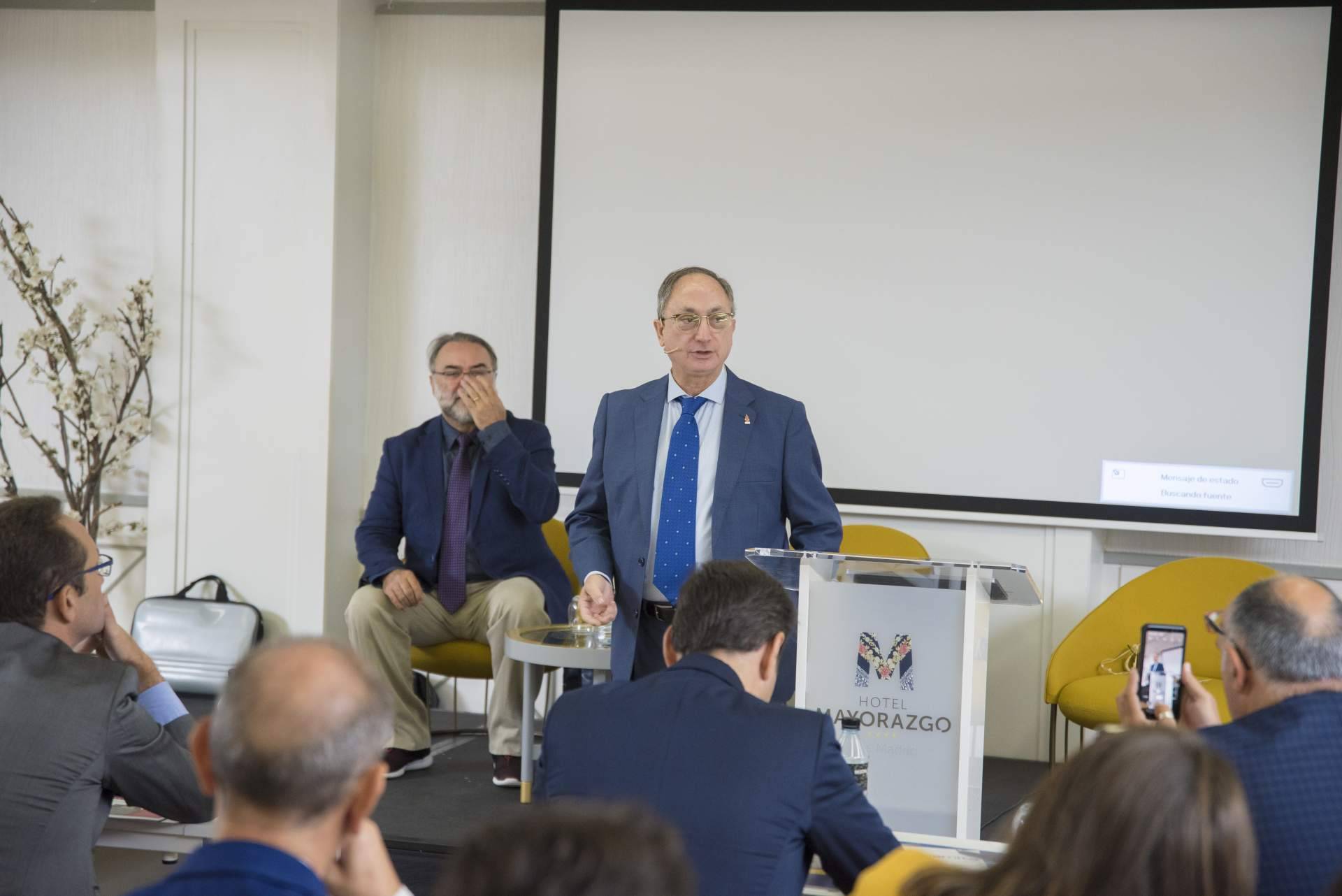 Rodearse de los mejores asesores es fundamental para el éxito profesional