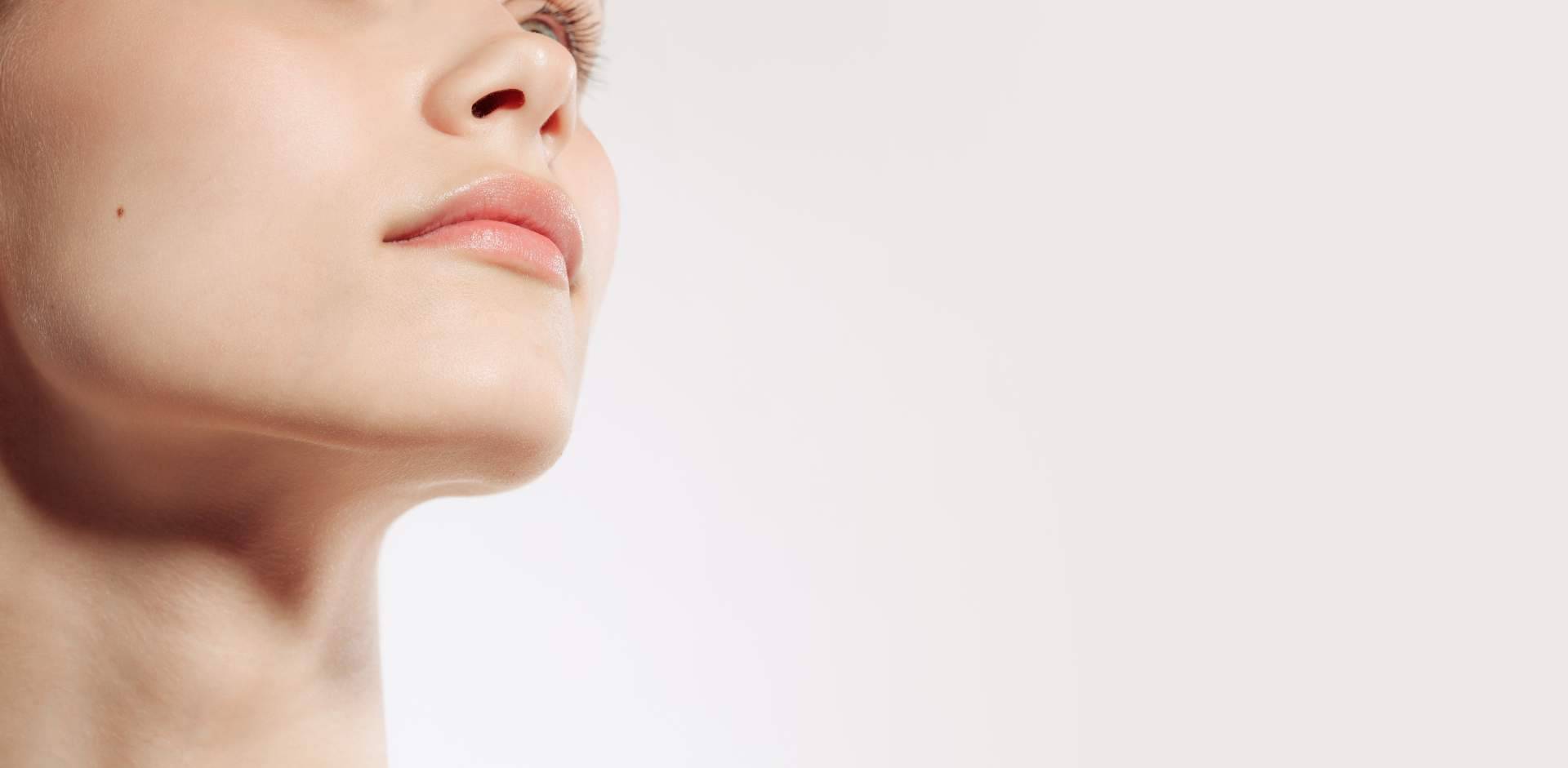 La cirugía rinoplastia de Centro Médico El Pilar garantiza óptimos resultados