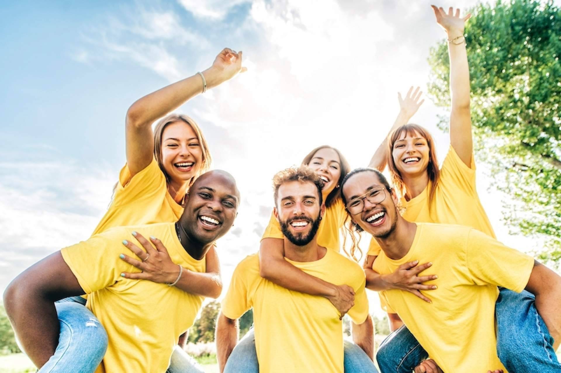 La historia e impacto de la red social solidaria, Volungo