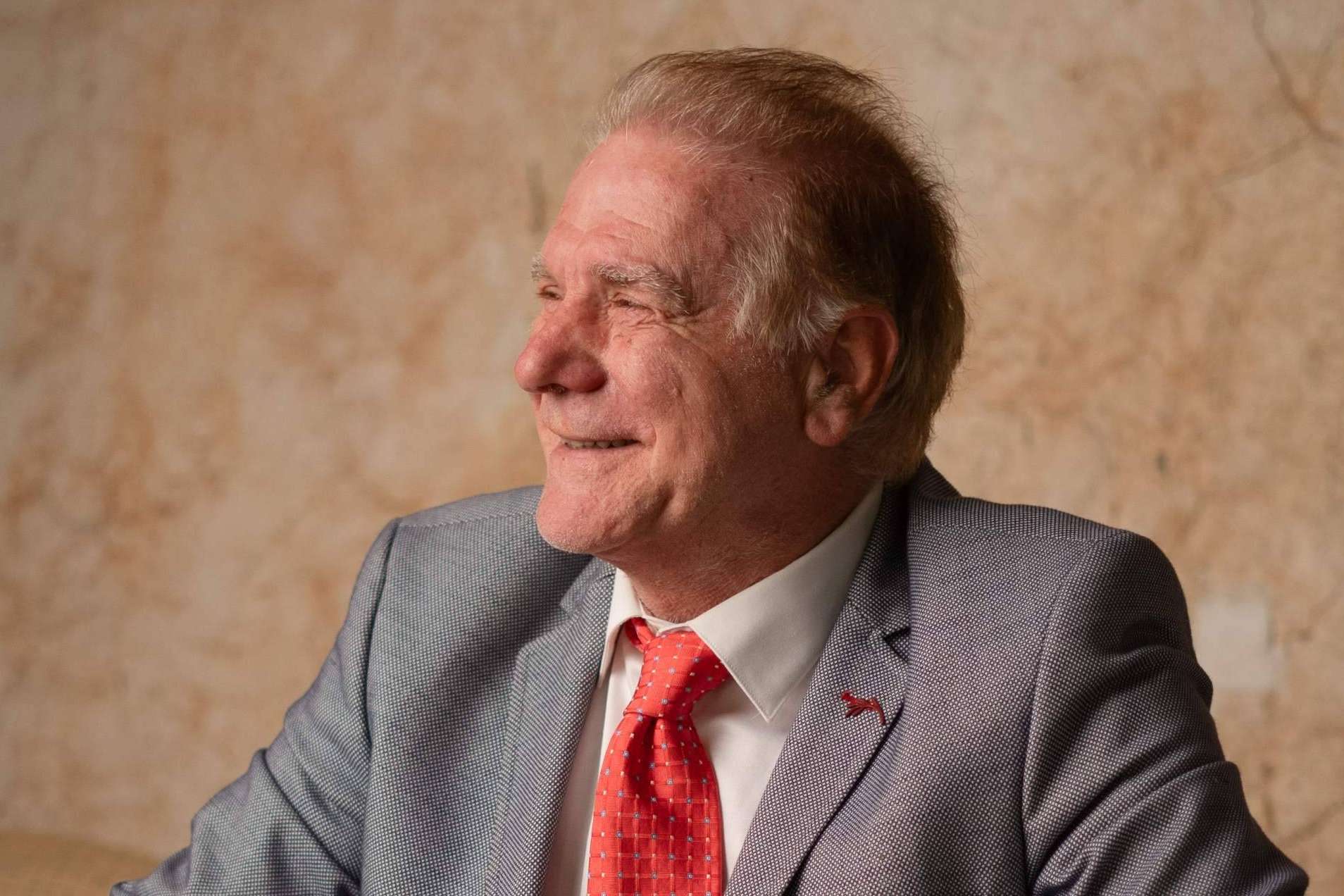 Acerca del presidente del Grupo Inmobiliario Turístico, Julián Ramírez de la Piscina