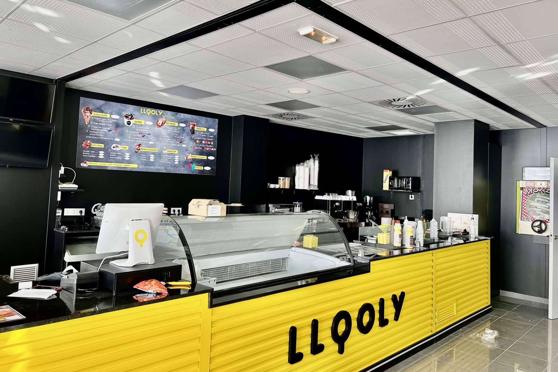El éxito imparable de Llooly. Sus 3 nuevas aperturas en Santa Pola, Sevilla y Algeciras en el mes de marzo