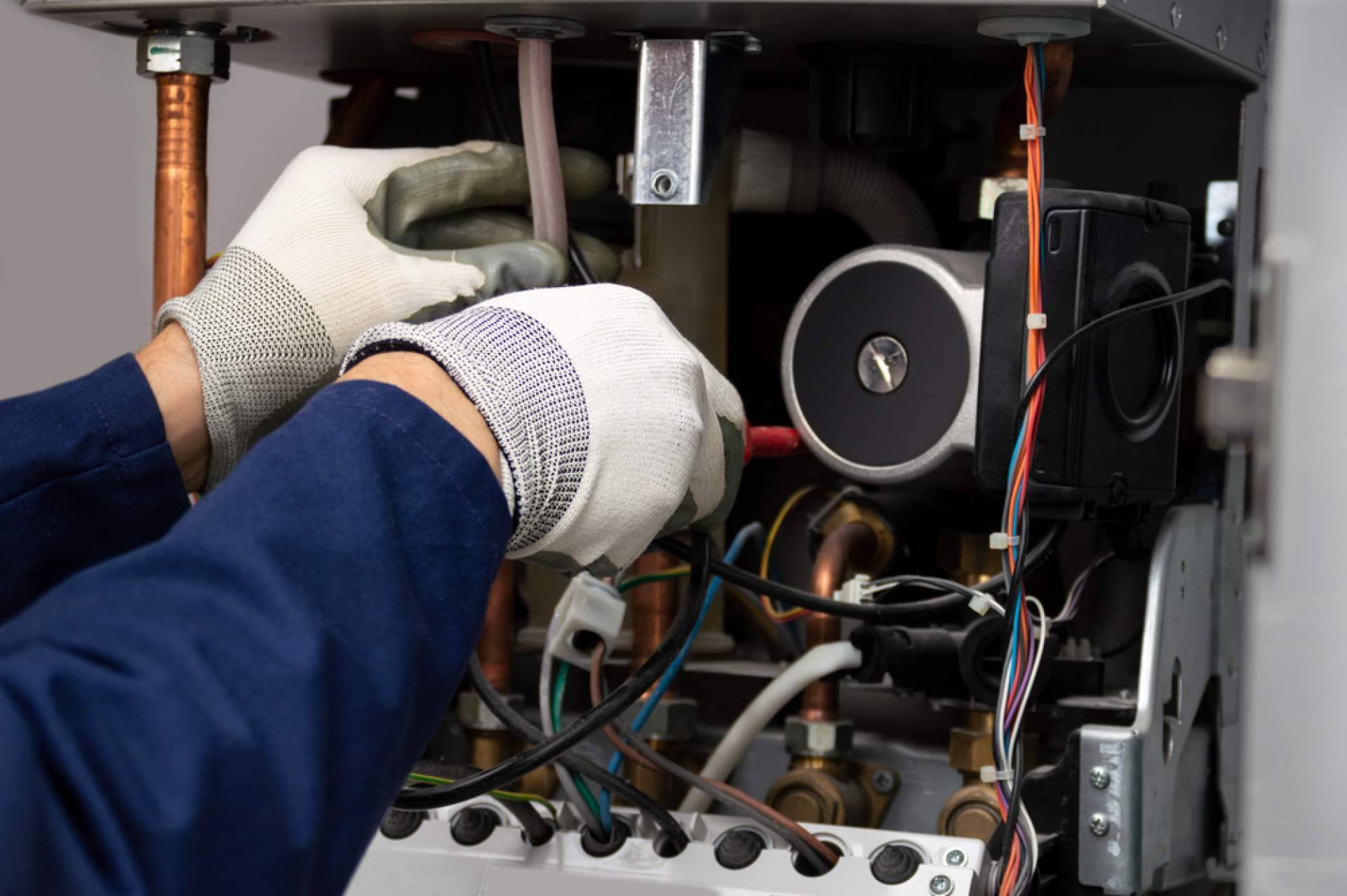 MK Magnum, la empresa de la Costa del Sol especializada en instalación y reparación de calentadores y termos eléctricos