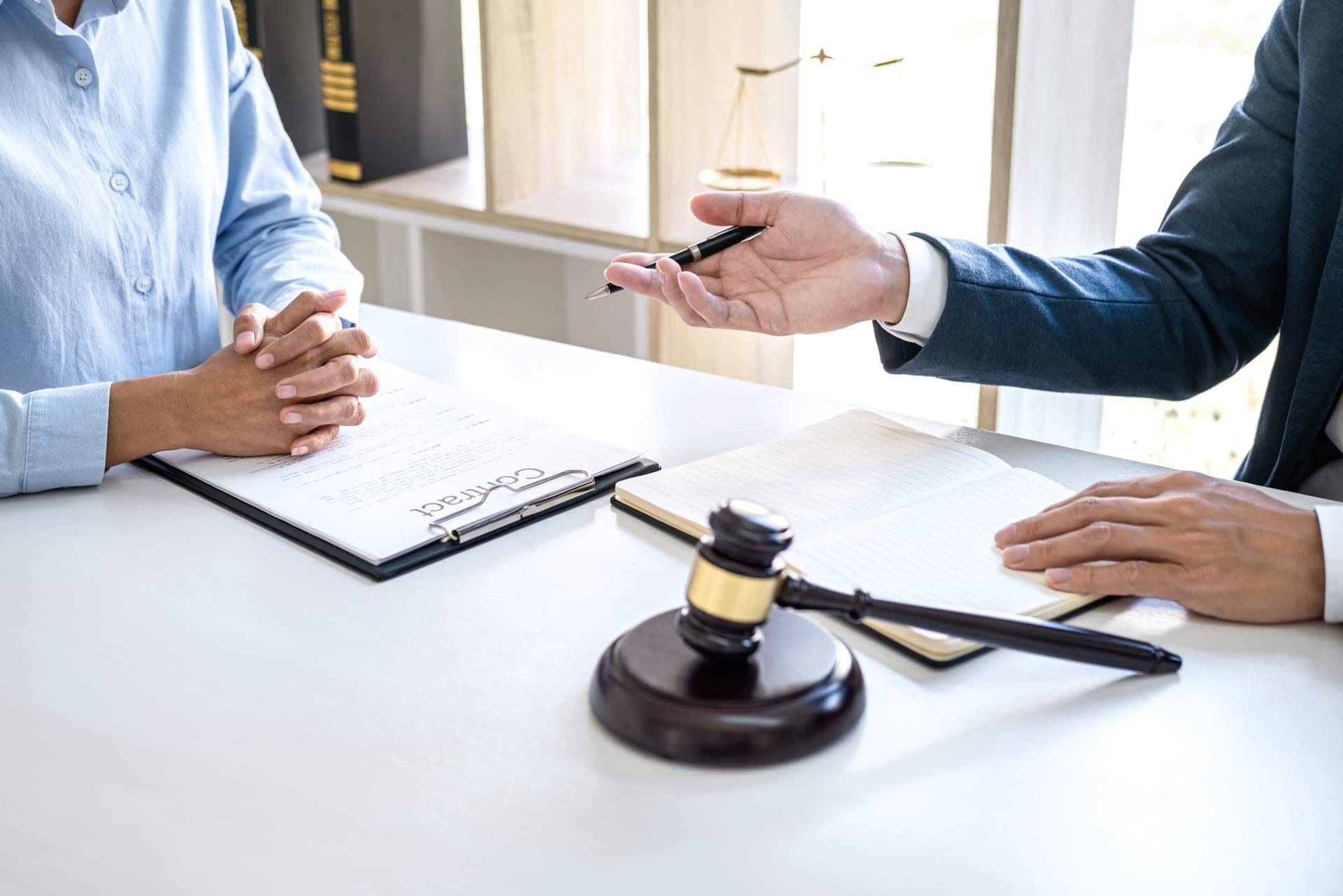 Oportuna Legal ofrece un blog con mucha información relevante sobre Derecho Bancario