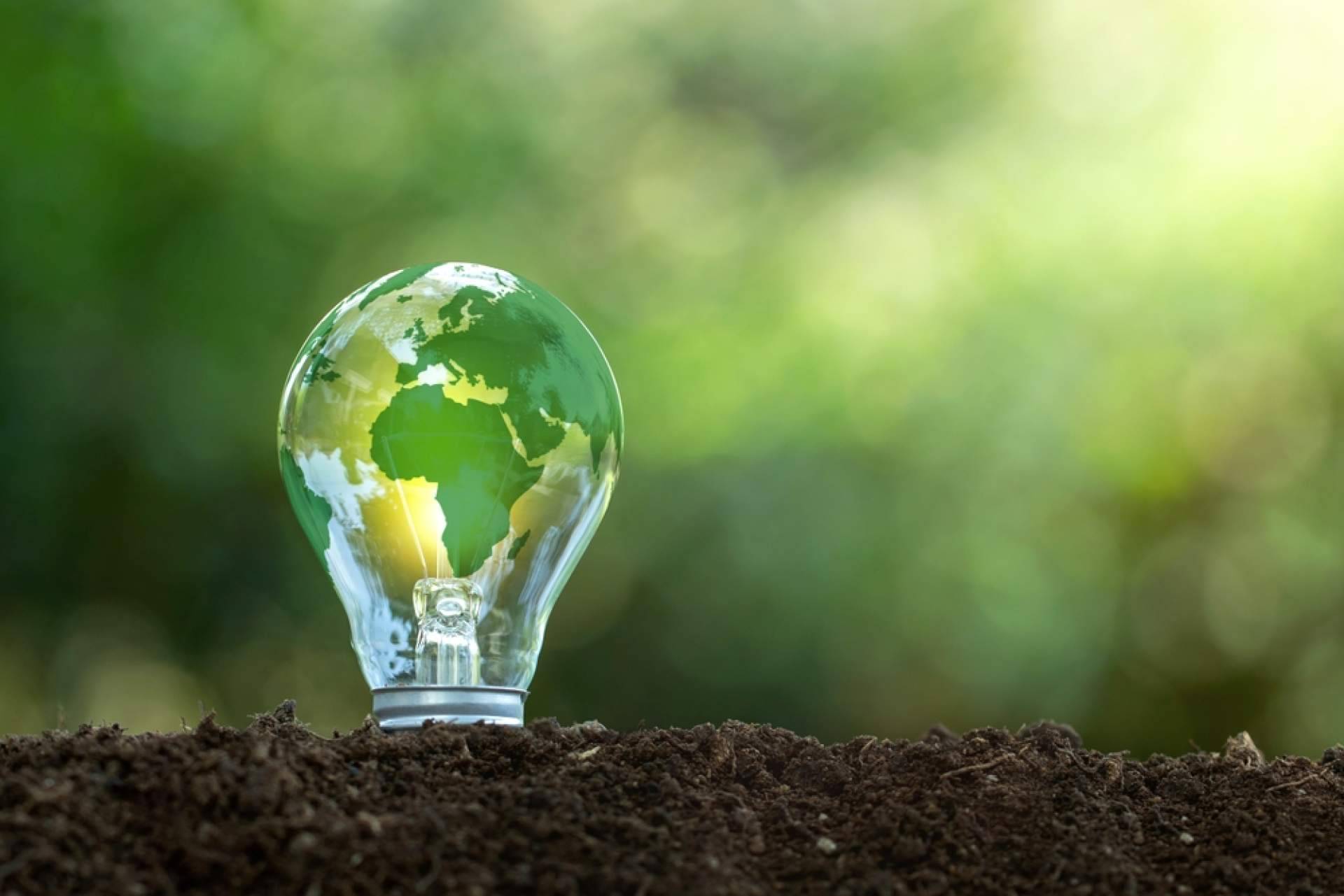 Ahorrar en consumo eléctrico en una comunidad de propietarios con Multienergía Verde