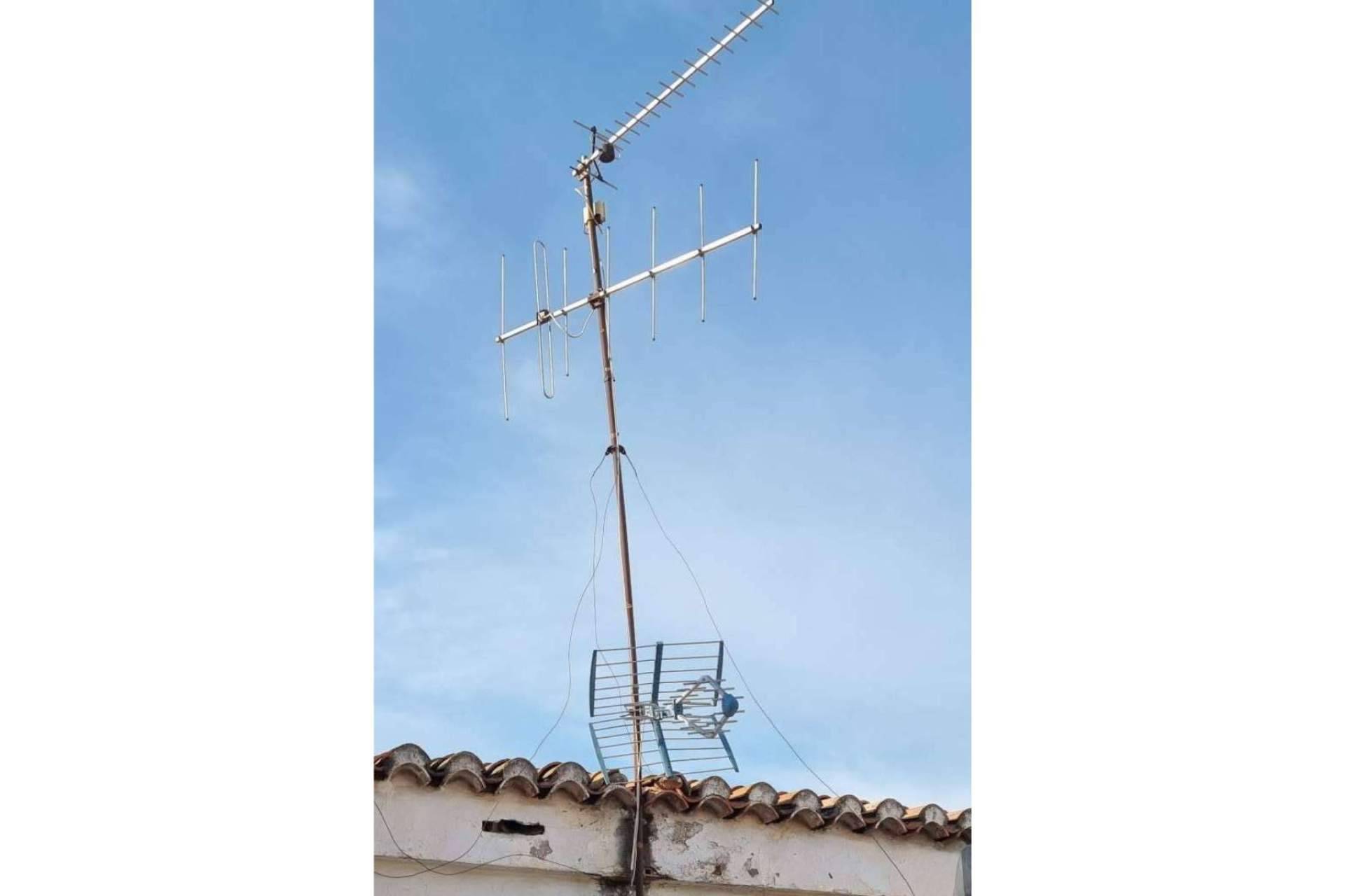 El servicio de instalador de parabólica de Antenistas Valencia
