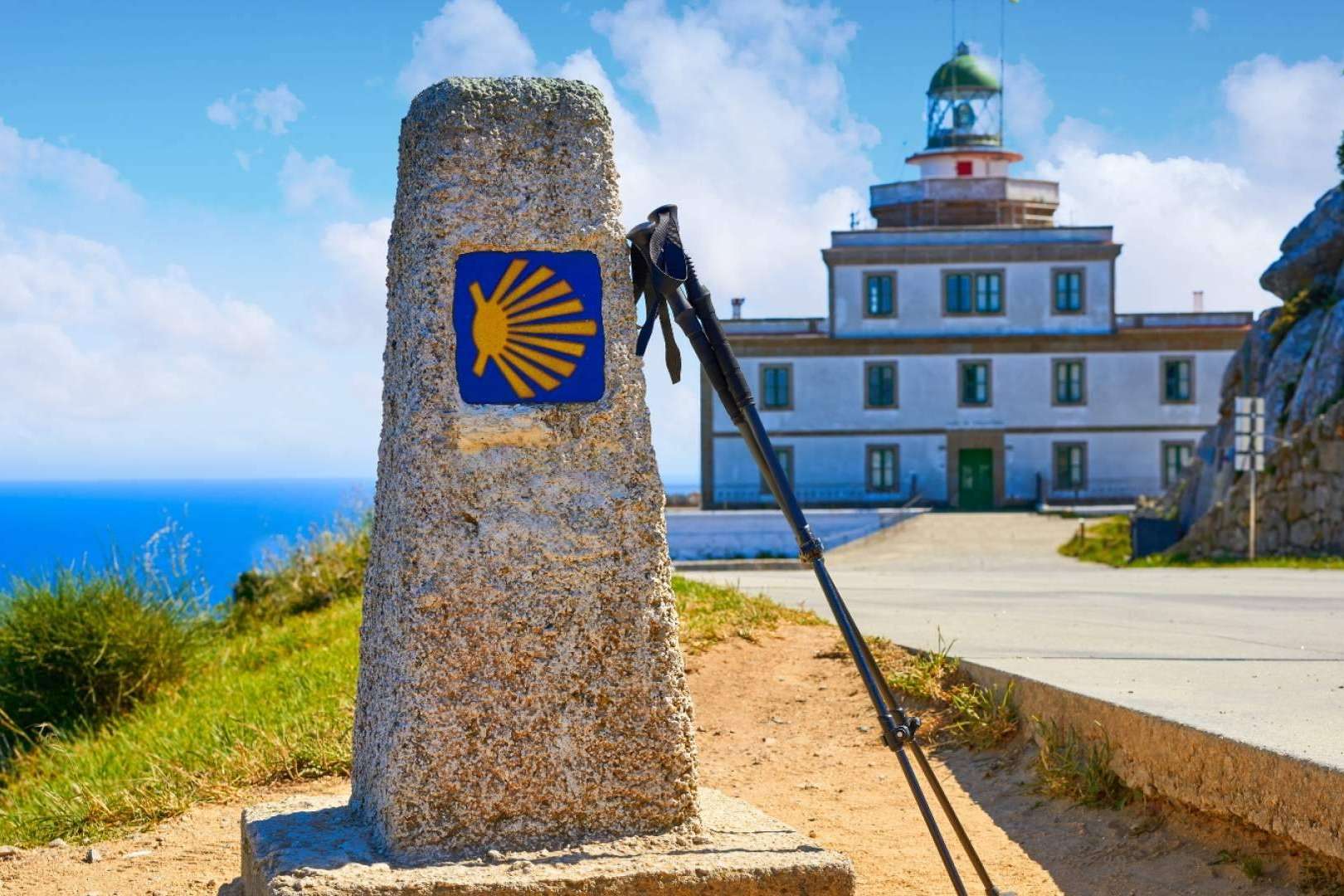 Encontrar un aliado para la peregrinación por el Camino de Finisterre en Camino Cómodo