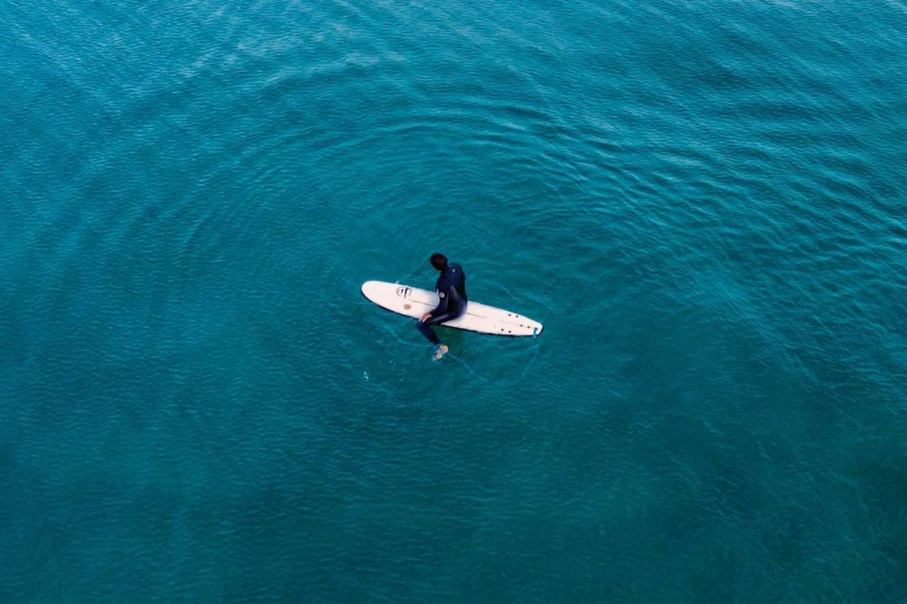 Mejorar el nivel de surf es más sencillo con la tabla de surf evolutiva de Flysurf
