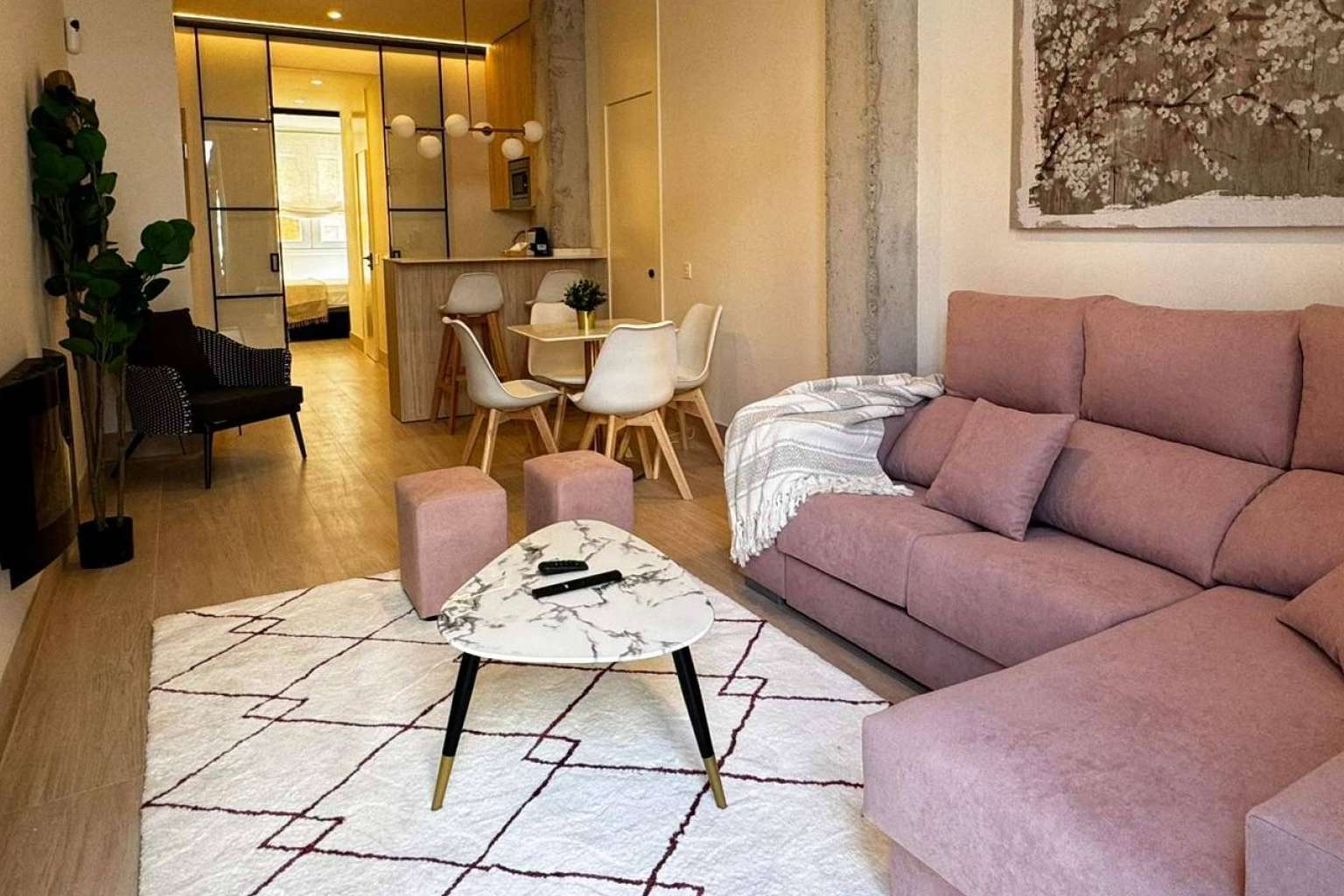 Las ventajas de alquilar un apartamento de media estancia con Karem Home