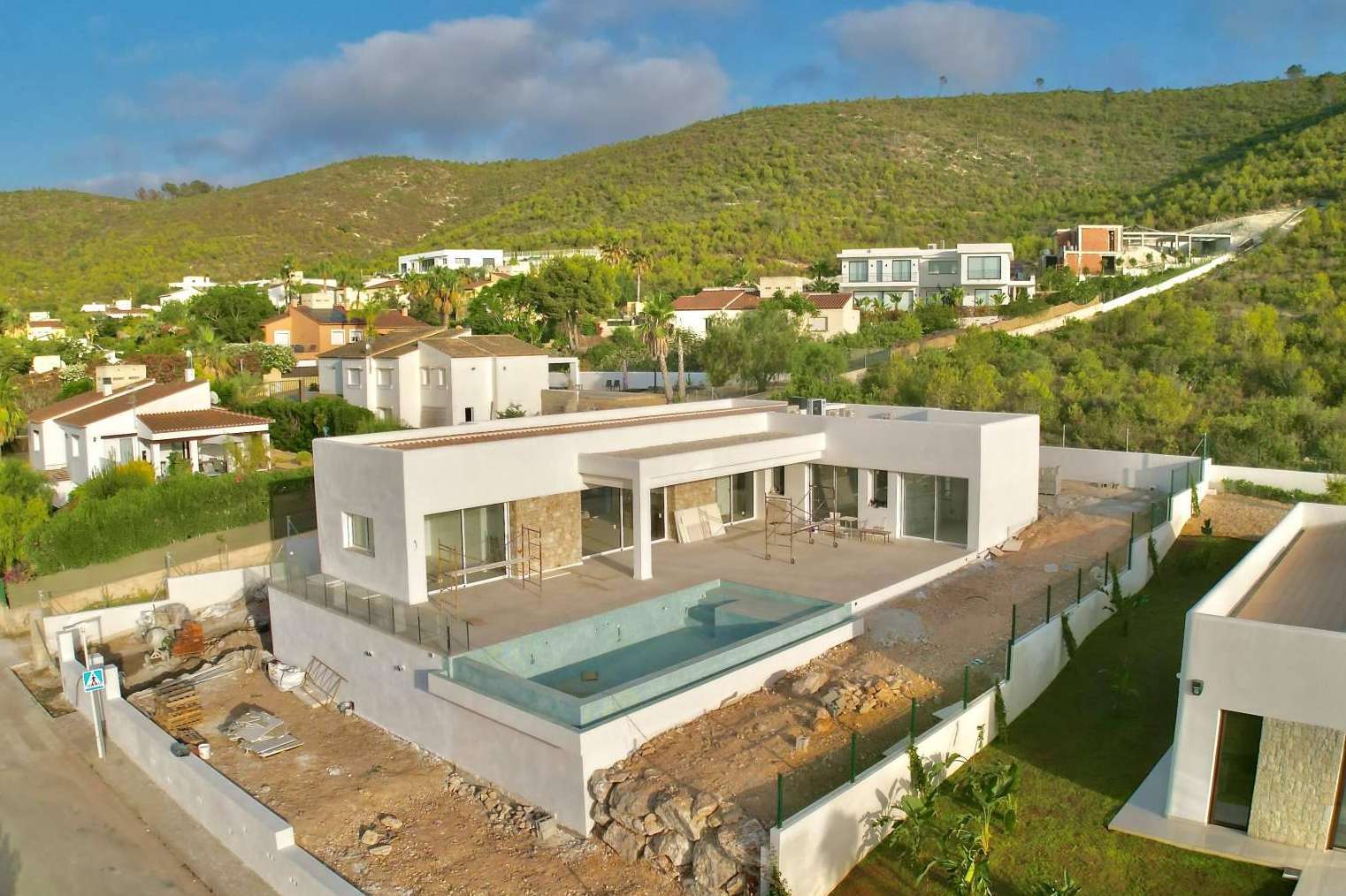 MG Villas Luxury Property, la agencia aliada para quienes buscan villas en venta en la Costa Blanca Norte