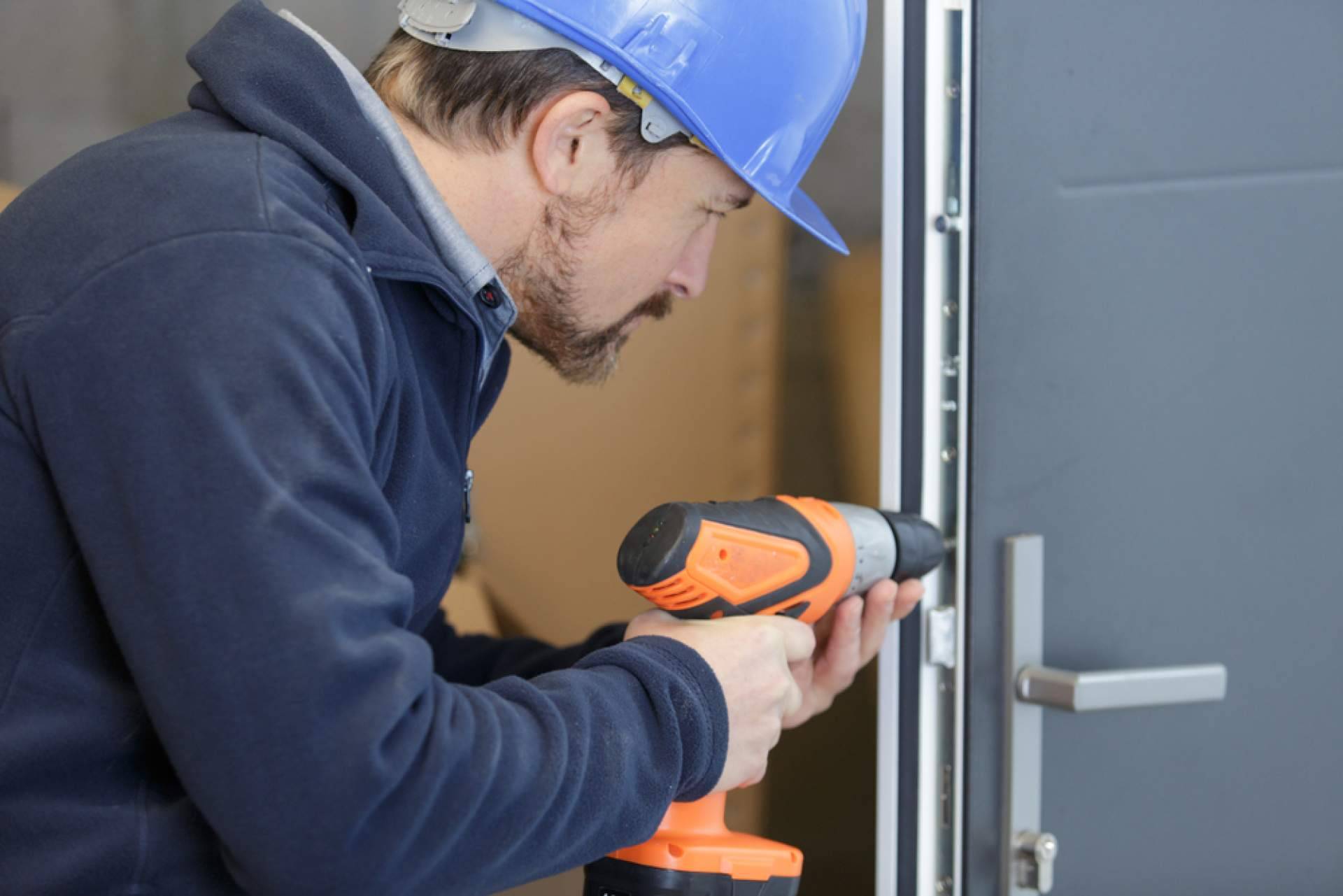 Click Cerrajeros Madrid; Cerrajería de urgencias en Madrid