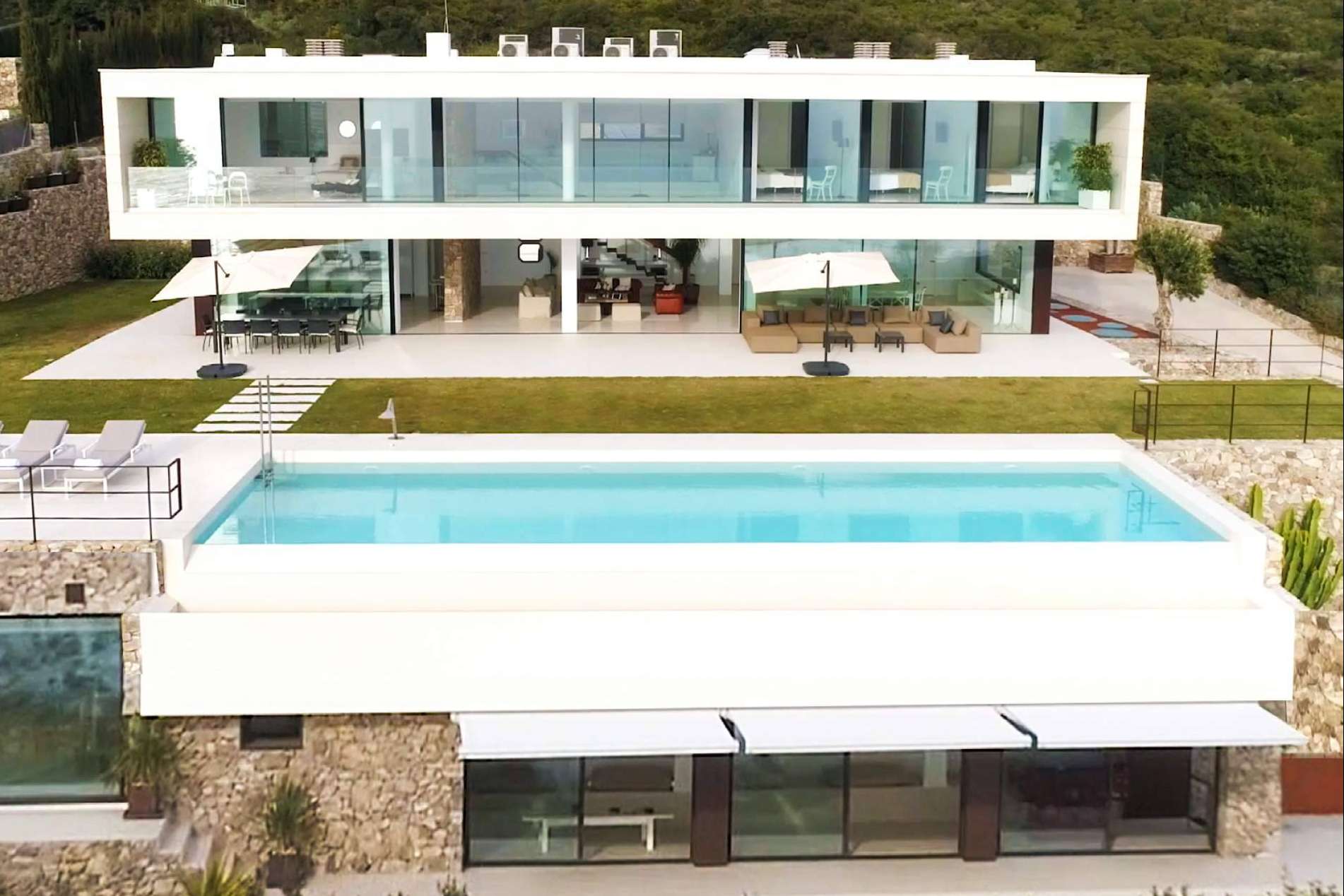 Villa Alkaram ofrece una experiencia de lujo en la costa gaditana
