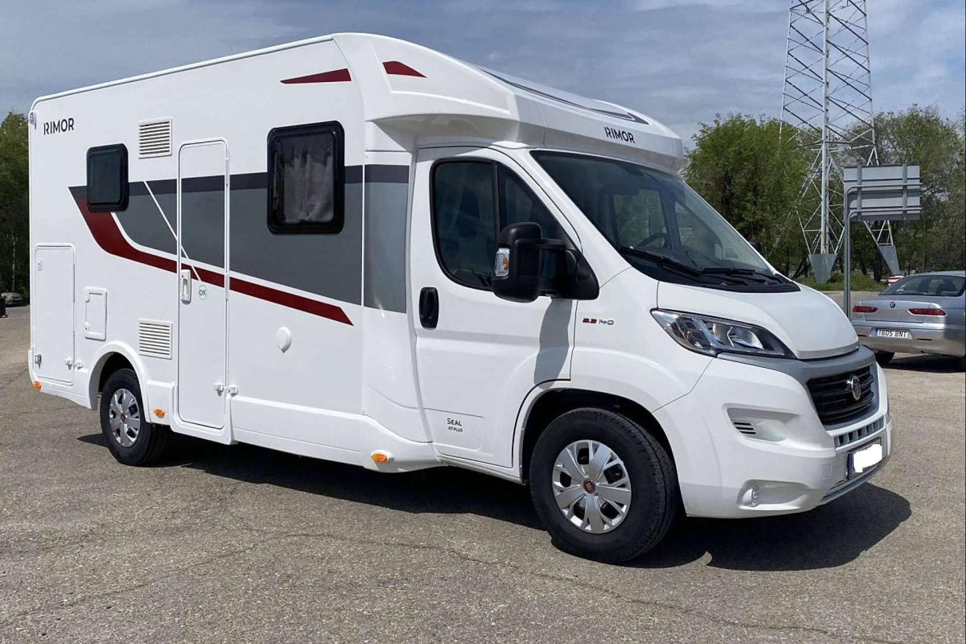 Autocaravanas Camperdadi ofrece experiencia y profesionalismo en el alquiler de autocaravanas en Madrid