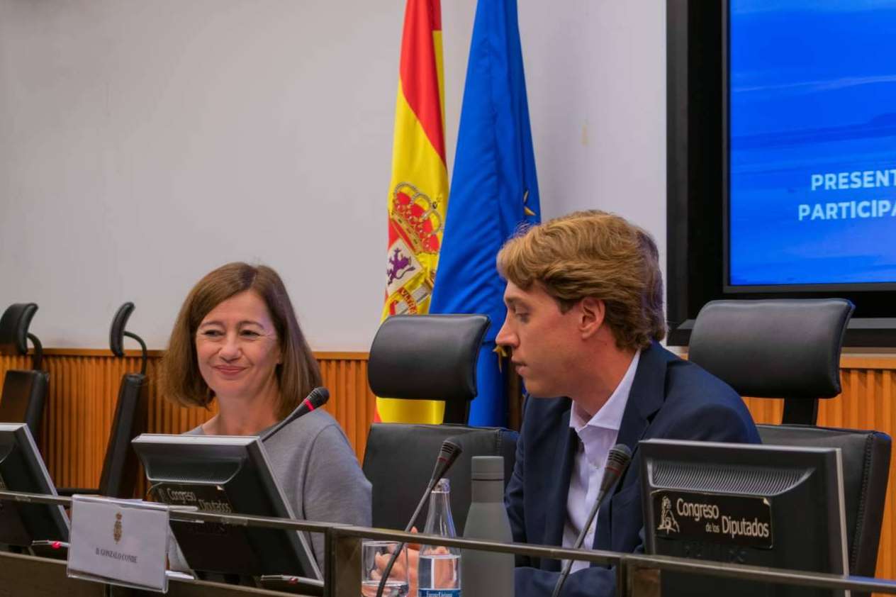 Jóvenes líderes protagonizan el debate sobre la transición energética en el Congreso de los Diputados