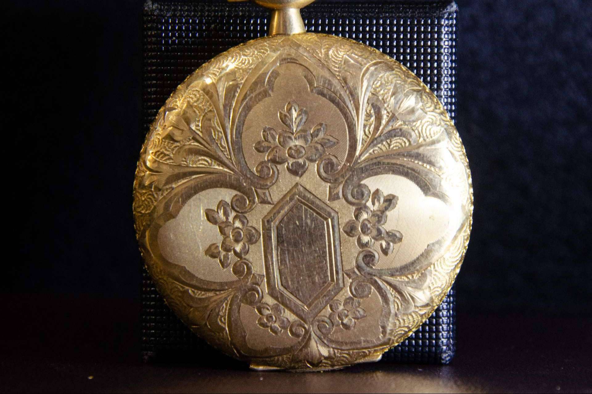 Vender oro y obtener dinero en efectivo al instante, en Compro Oro Oviedo