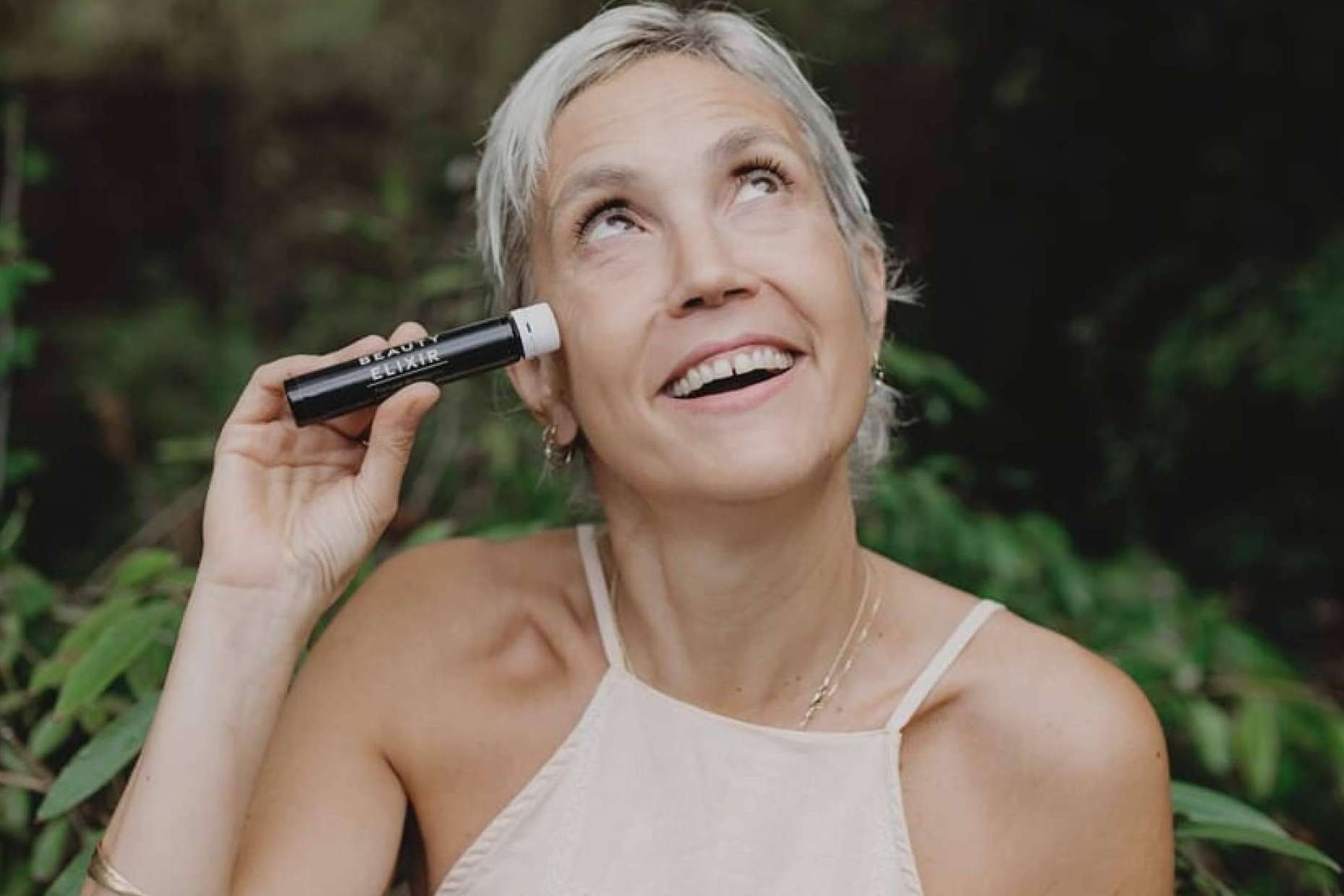Beauty Elixir, de SanaExpert, ofrece una alternativa natural y efectiva para revitalizar la firmeza y elasticidad de la piel
